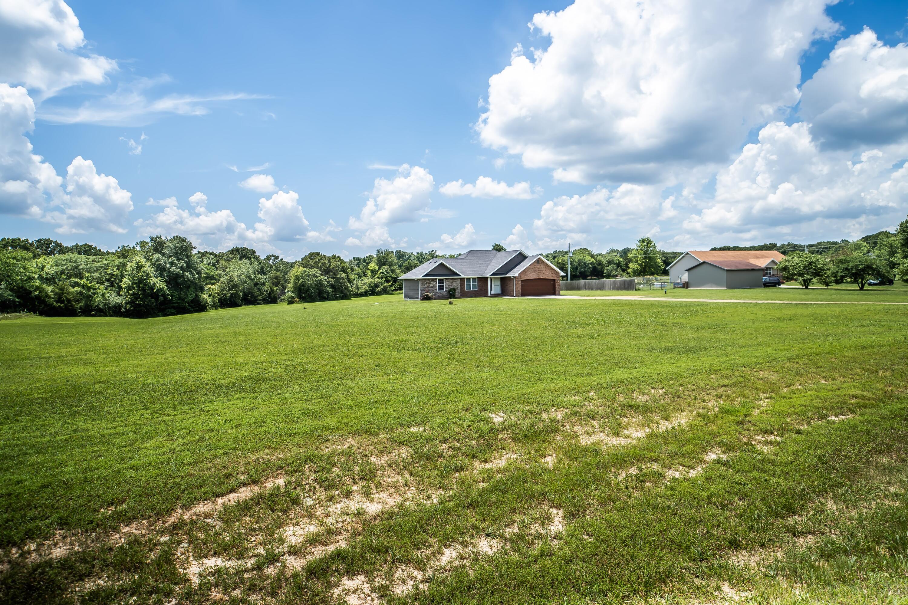 99 Deerfield Drive Property Photo 38