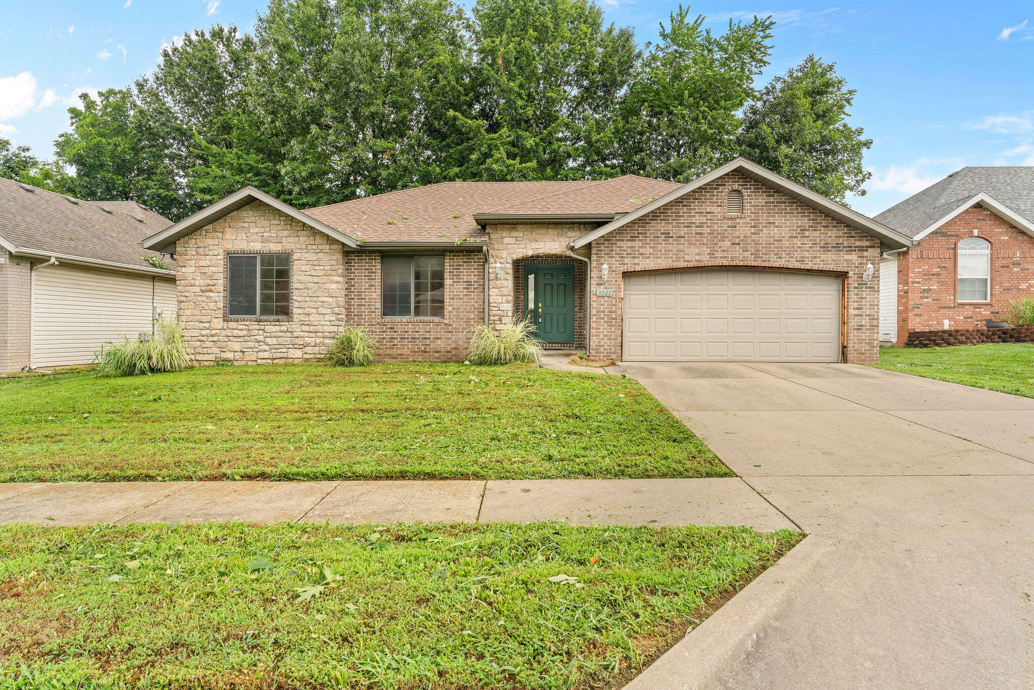 3527 West Sagamont Street Property Photo 1