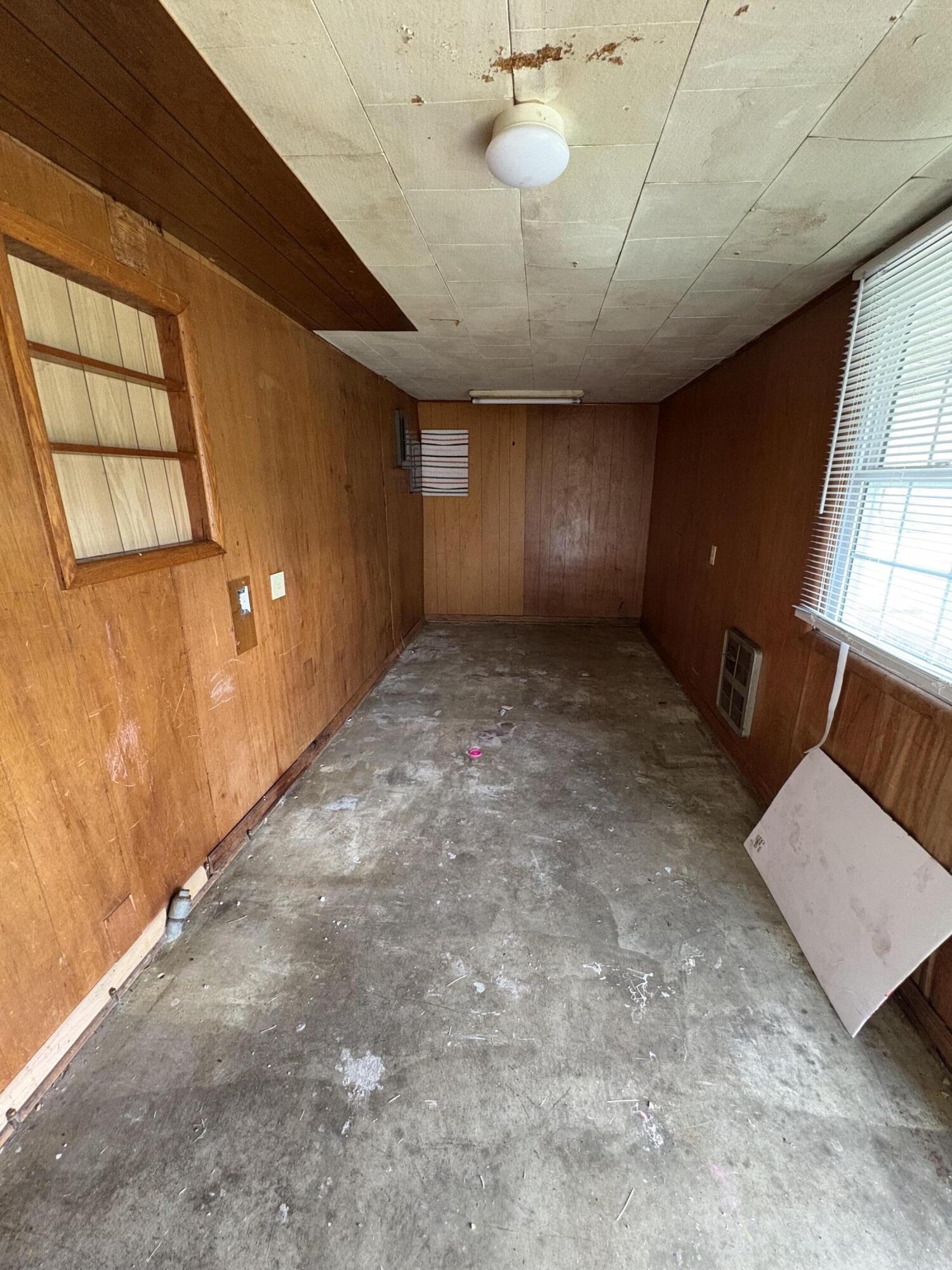 1203 Main Street Property Photo 16
