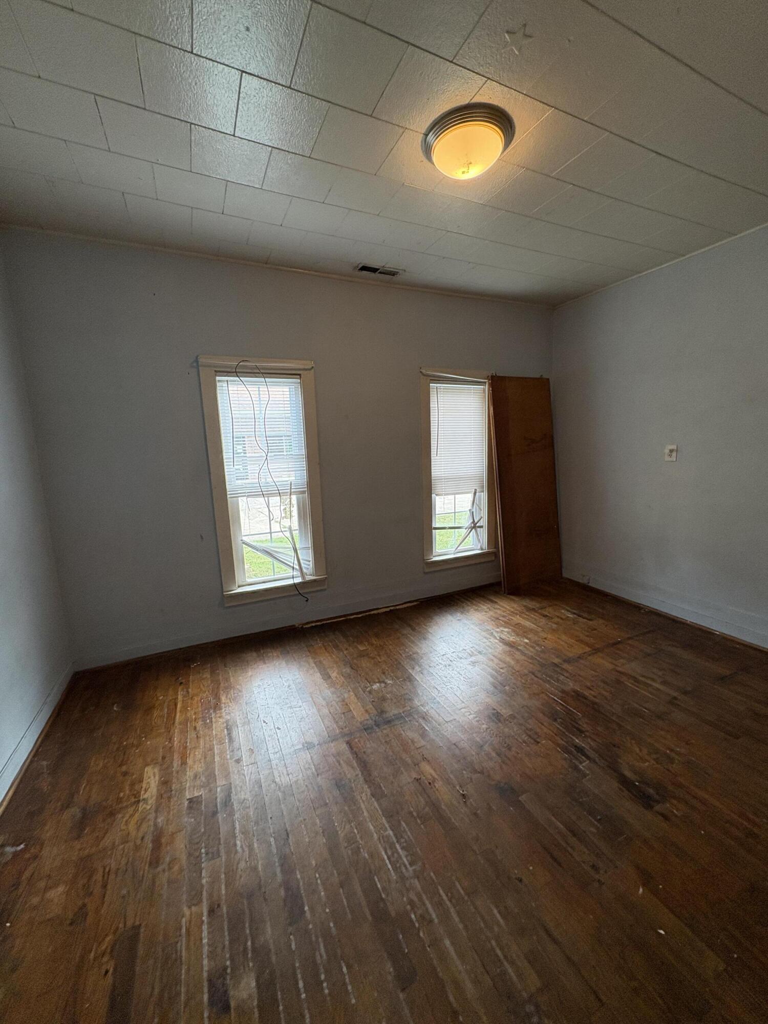 1203 Main Street Property Photo 21
