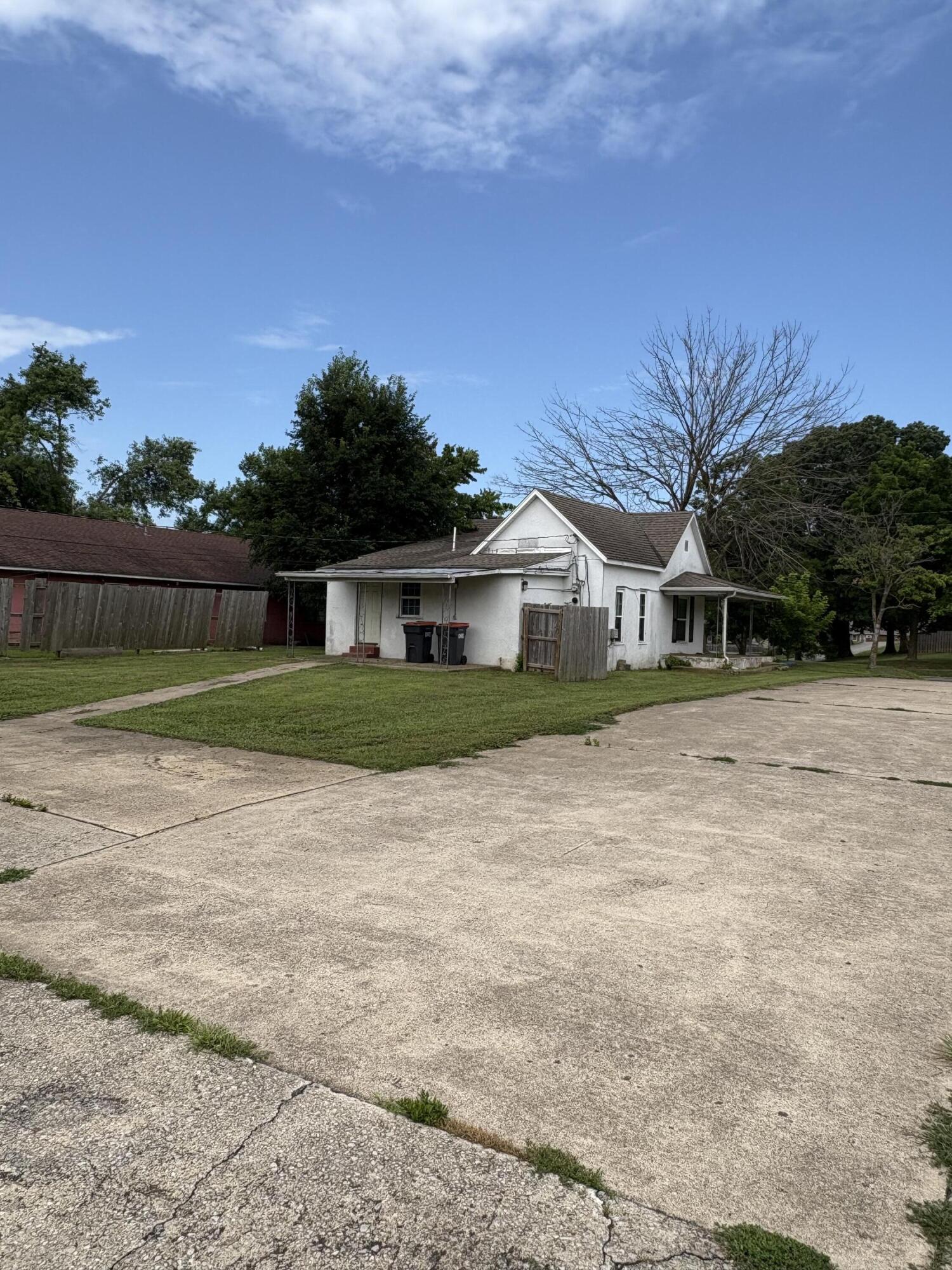1203 Main Street Property Photo 24
