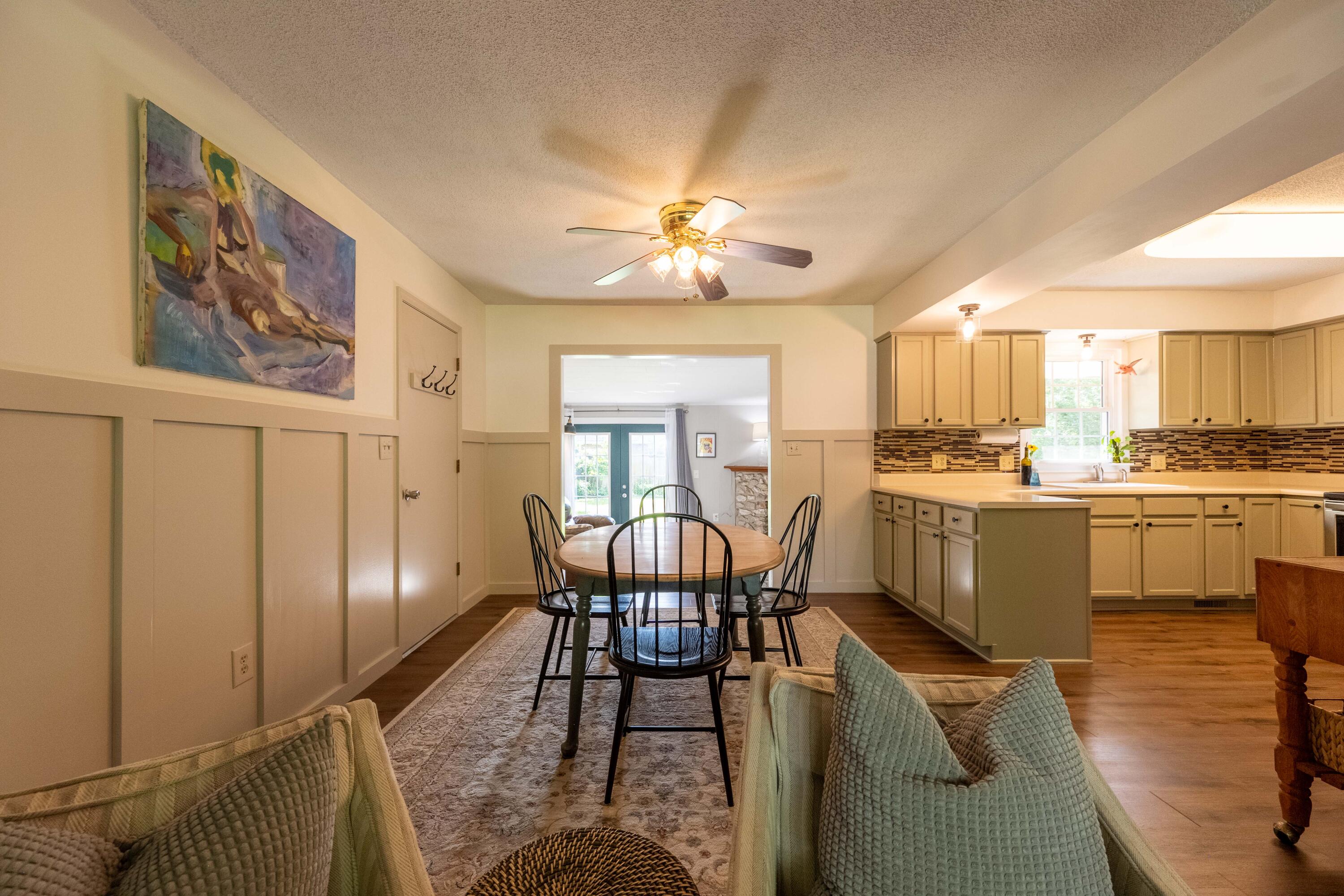 1119 South Cedarbrook Avenue Property Photo 14