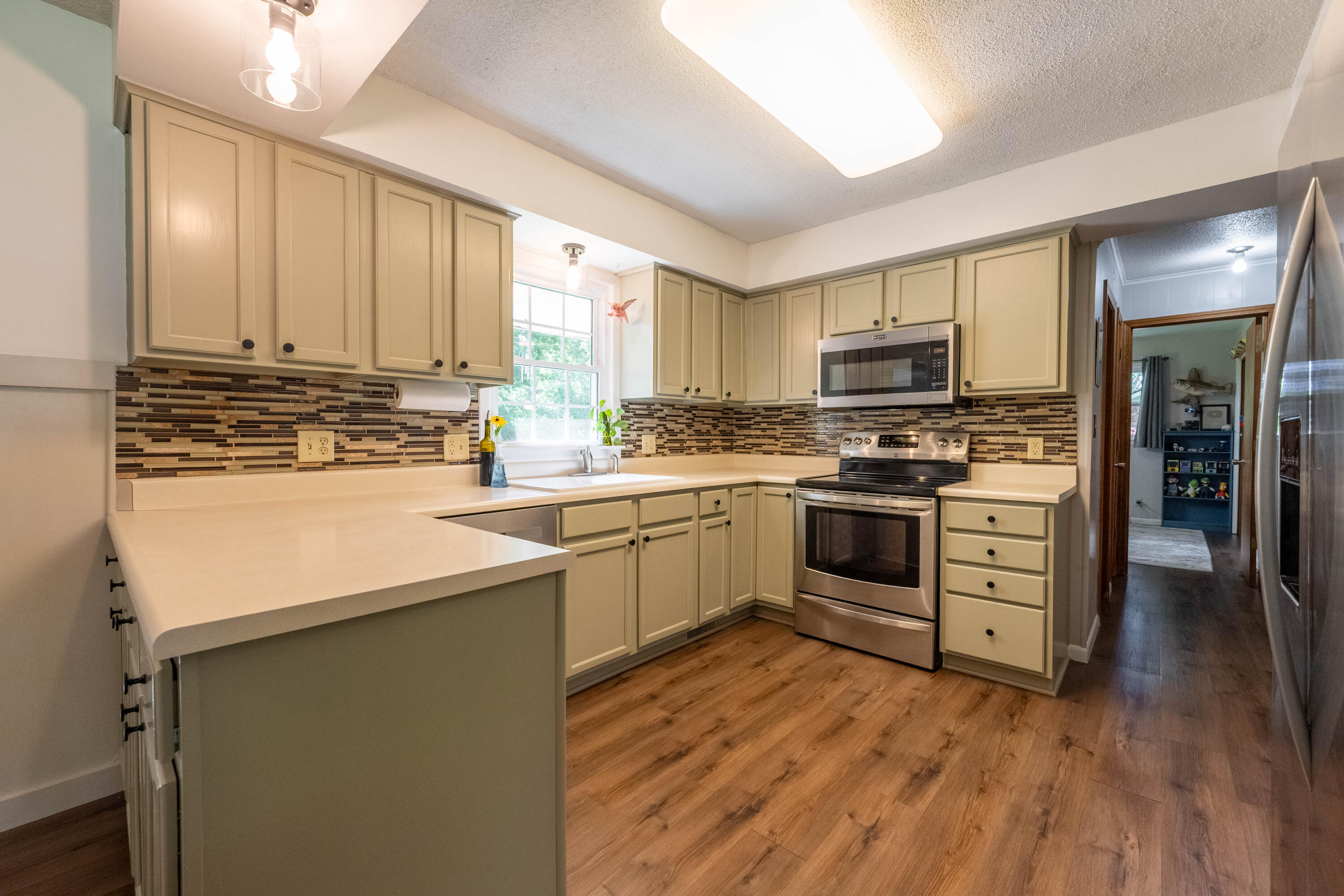 1119 South Cedarbrook Avenue Property Photo 17