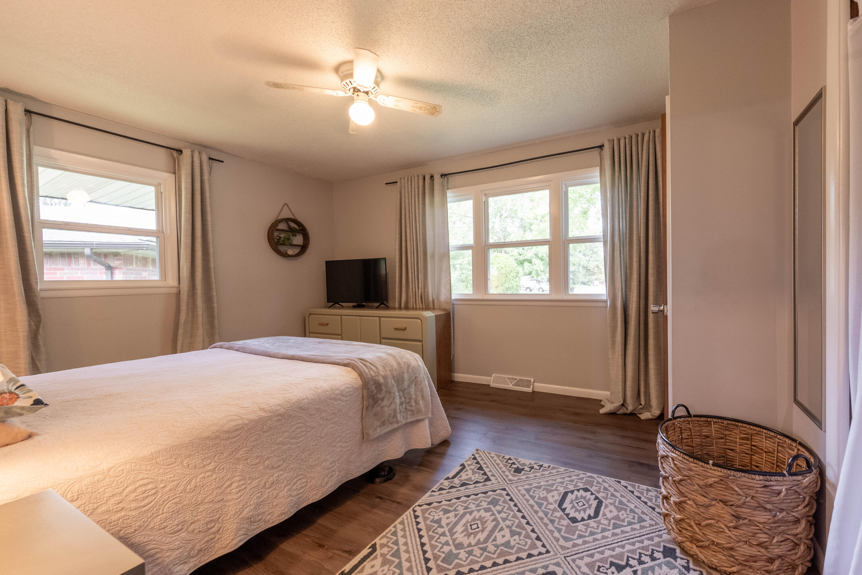 1119 South Cedarbrook Avenue Property Photo 25