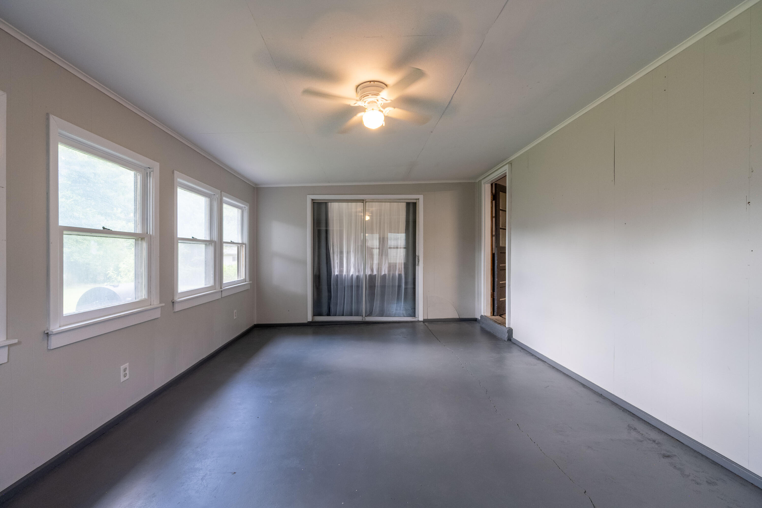 1119 South Cedarbrook Avenue Property Photo 40