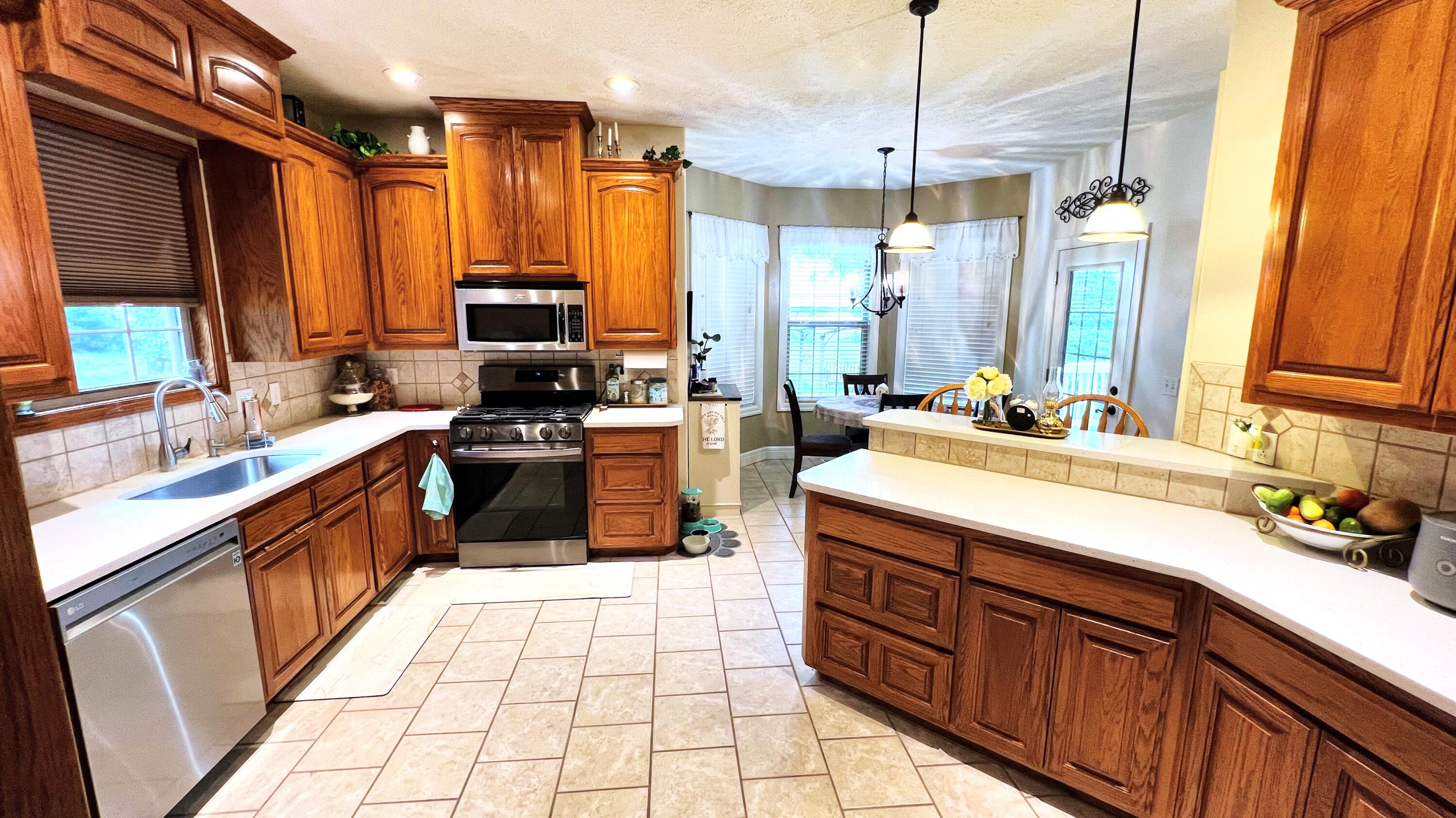 4 Remington Drive Property Photo 8