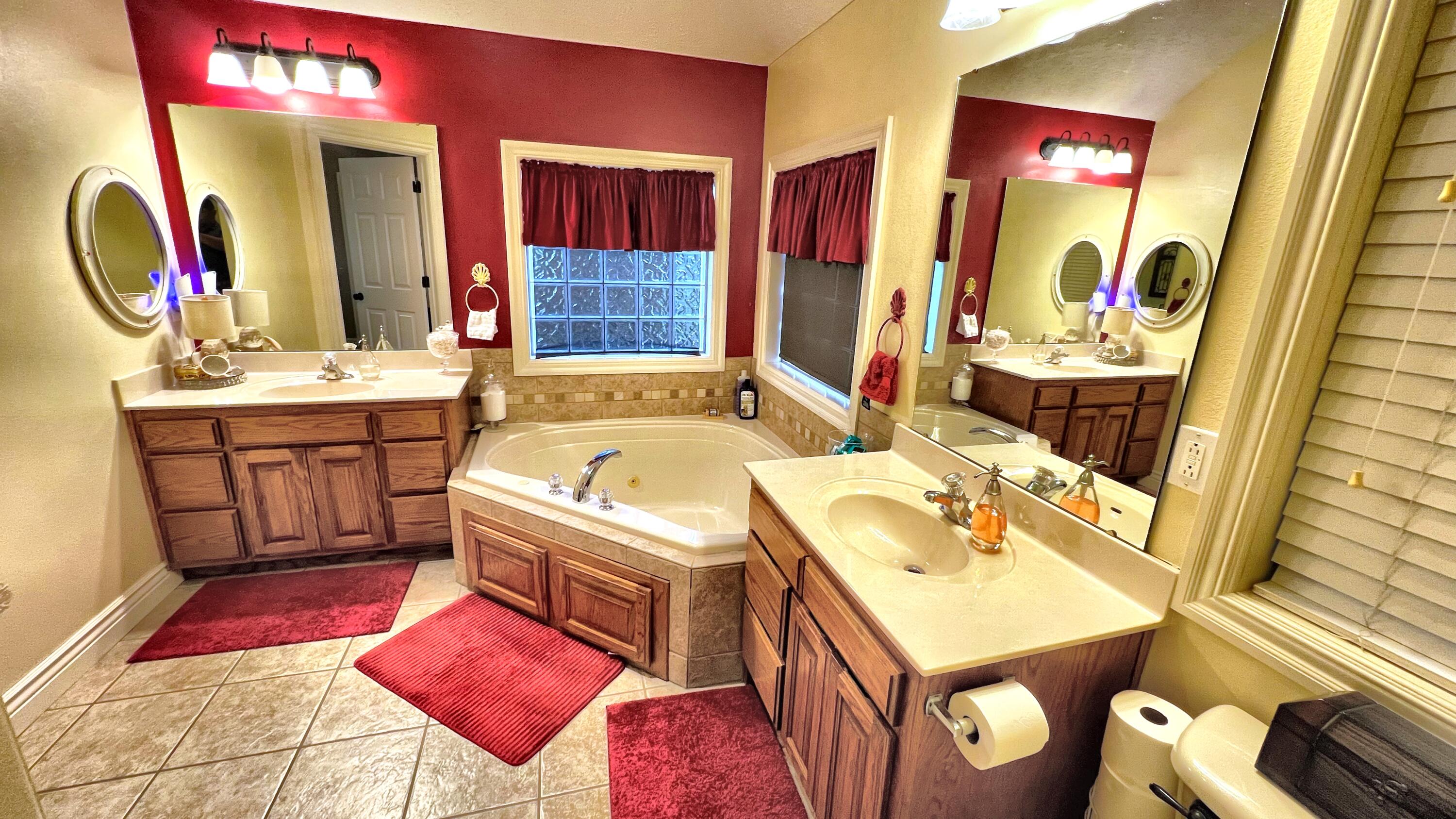 4 Remington Drive Property Photo 22