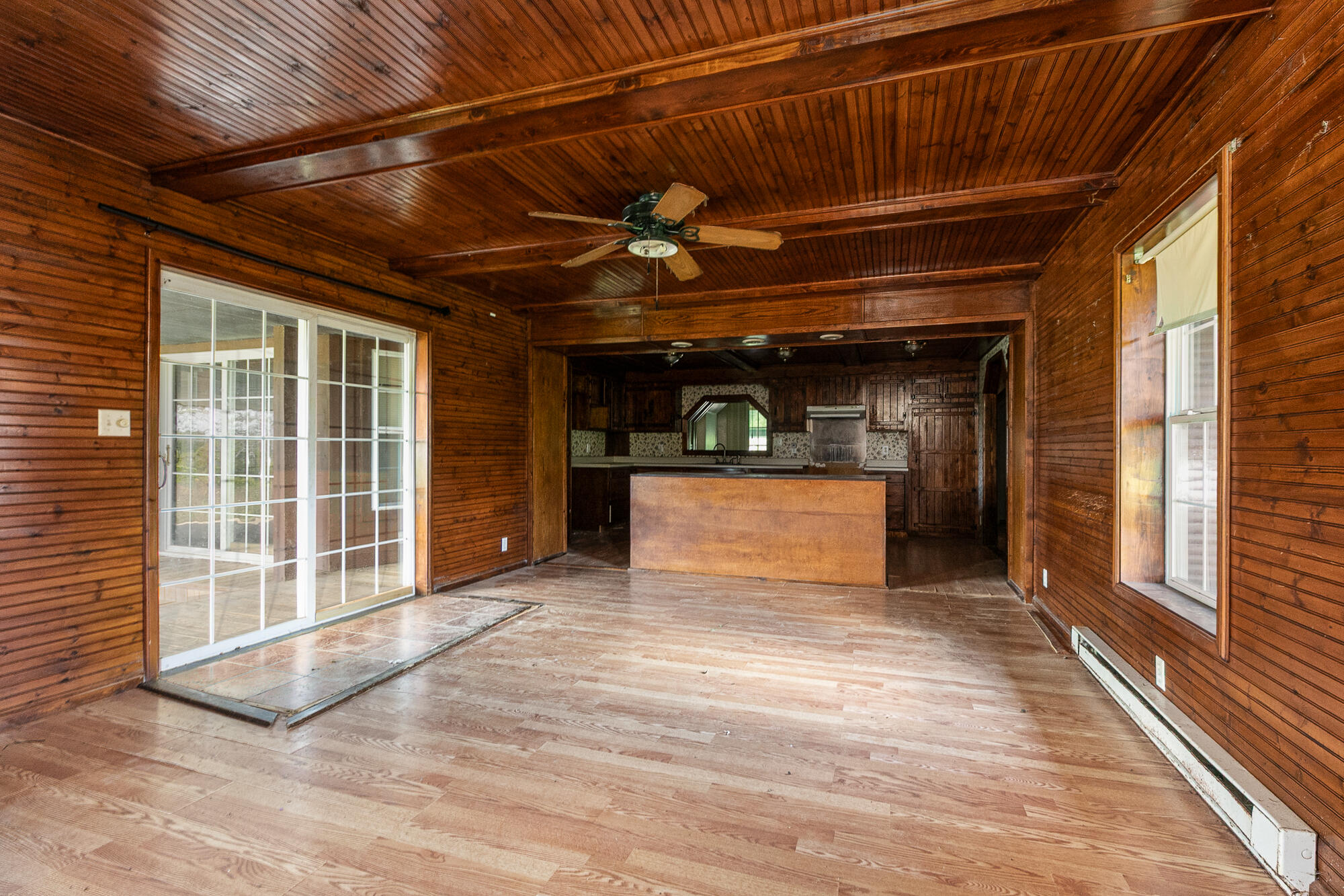 628 State Road F Property Photo 6