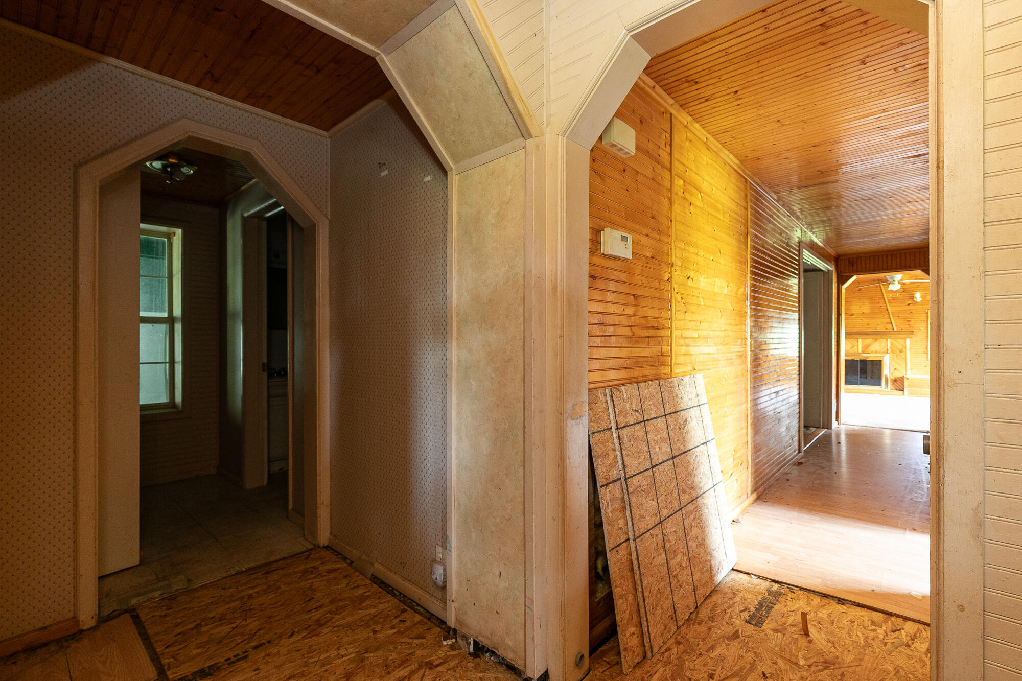 628 State Road F Property Photo 11
