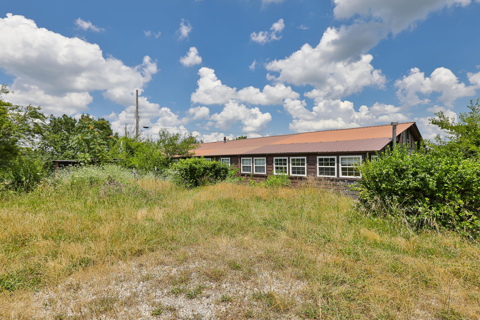 628 State Road F Property Photo 39