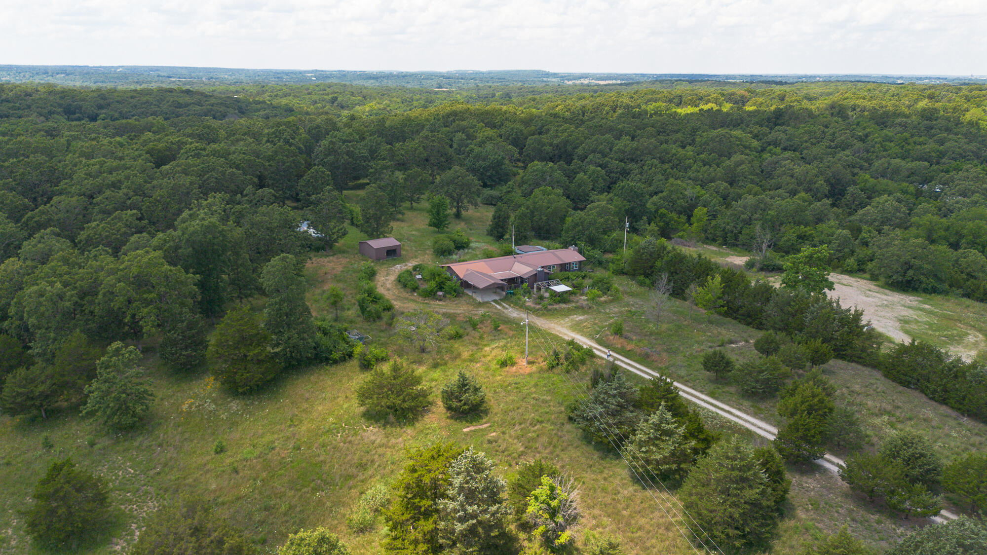 628 State Road F Property Photo 46