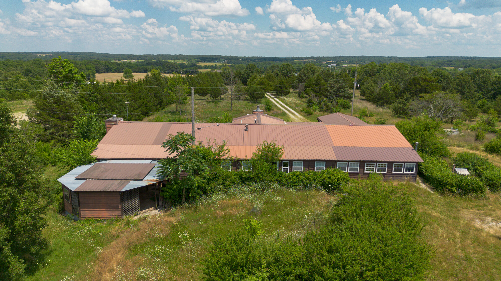 628 State Road F Property Photo 52