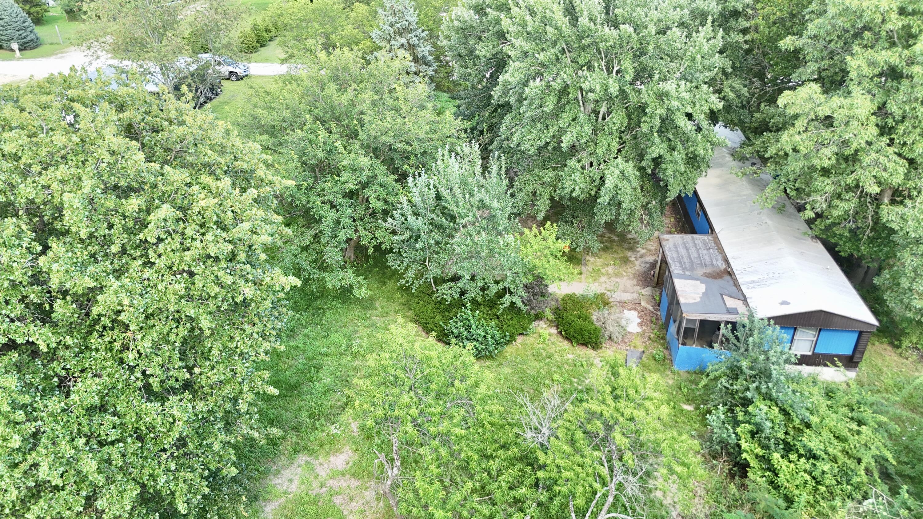2615 Private Road 1231 Property Photo 4