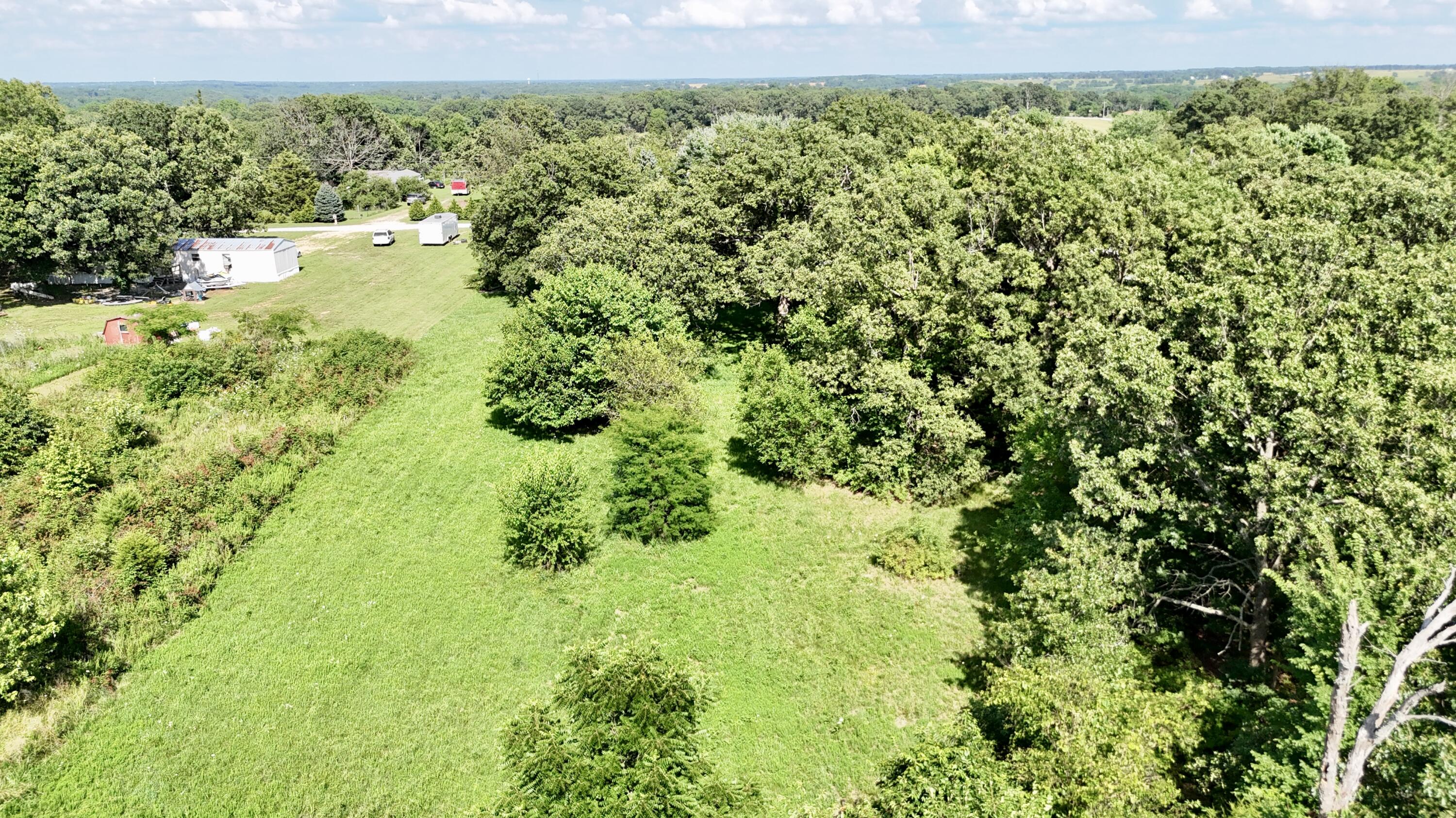 2615 Private Road 1231 Property Photo 6