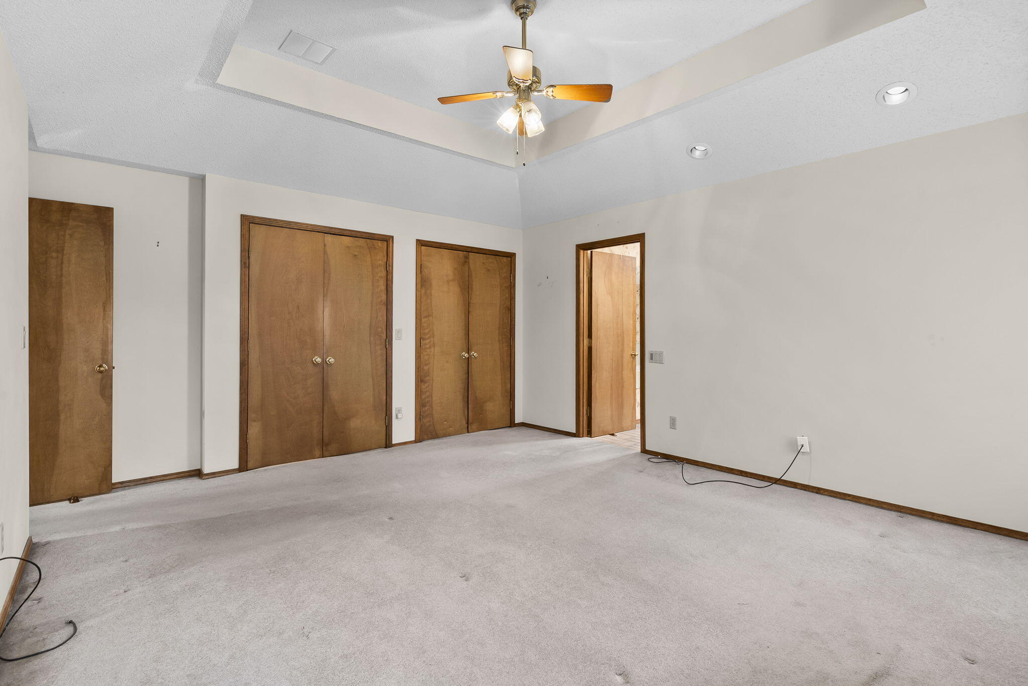 4059 East Linwood Street Property Photo 19