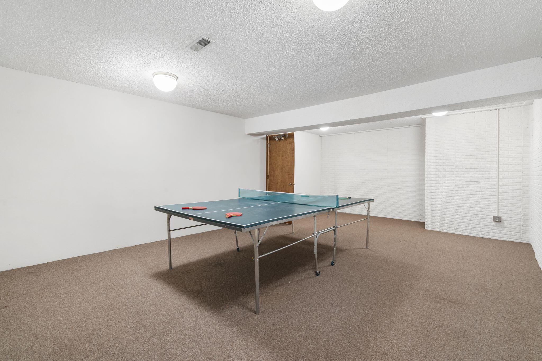 4059 East Linwood Street Property Photo 42
