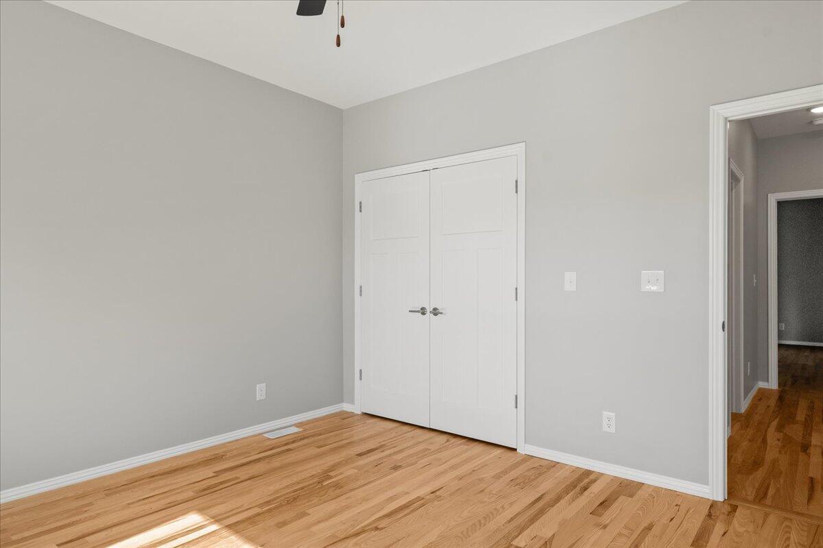 3001 East Colonial Court Property Photo 17