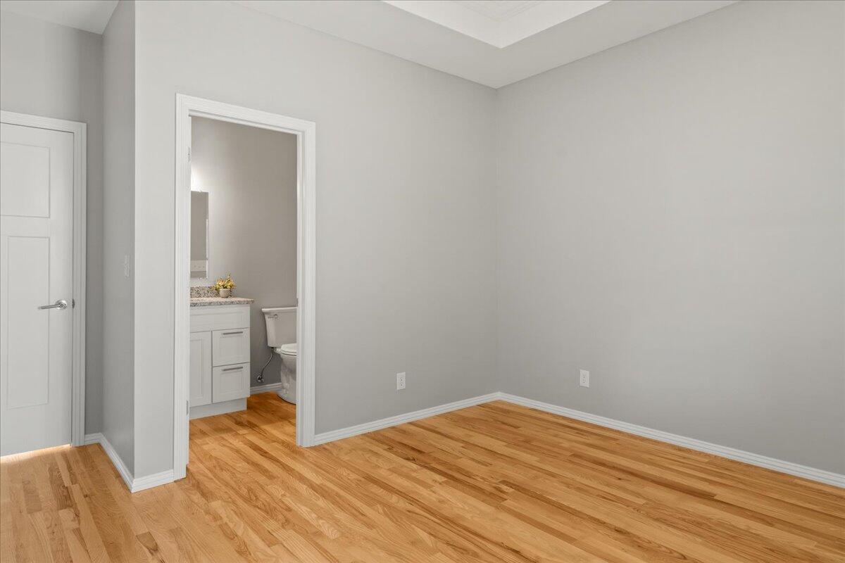 3001 East Colonial Court Property Photo 20