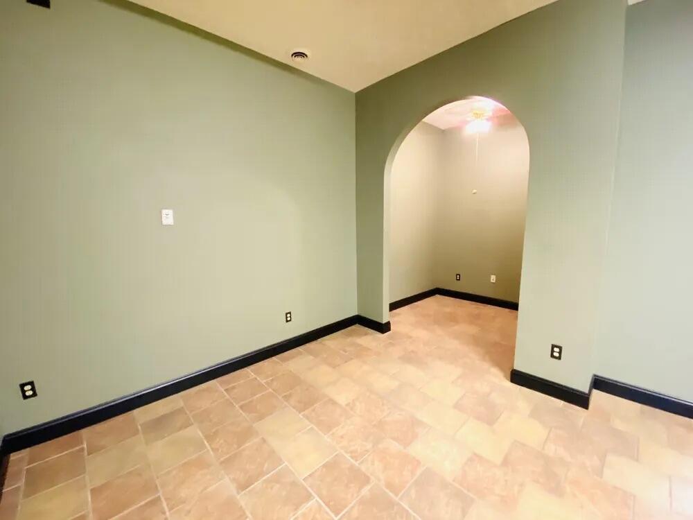 700 732 N 22nd Street Property Photo 21