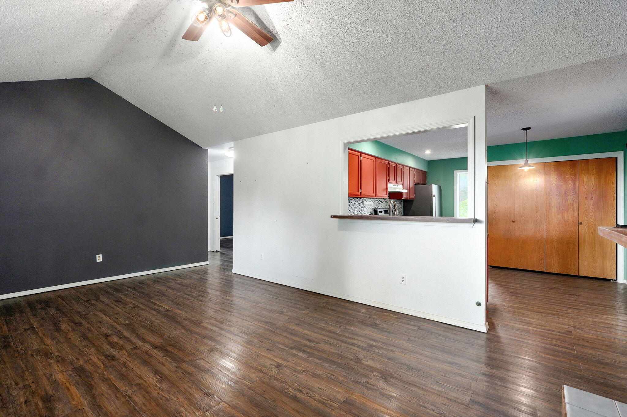 3457 West Lombard Street Property Photo 6