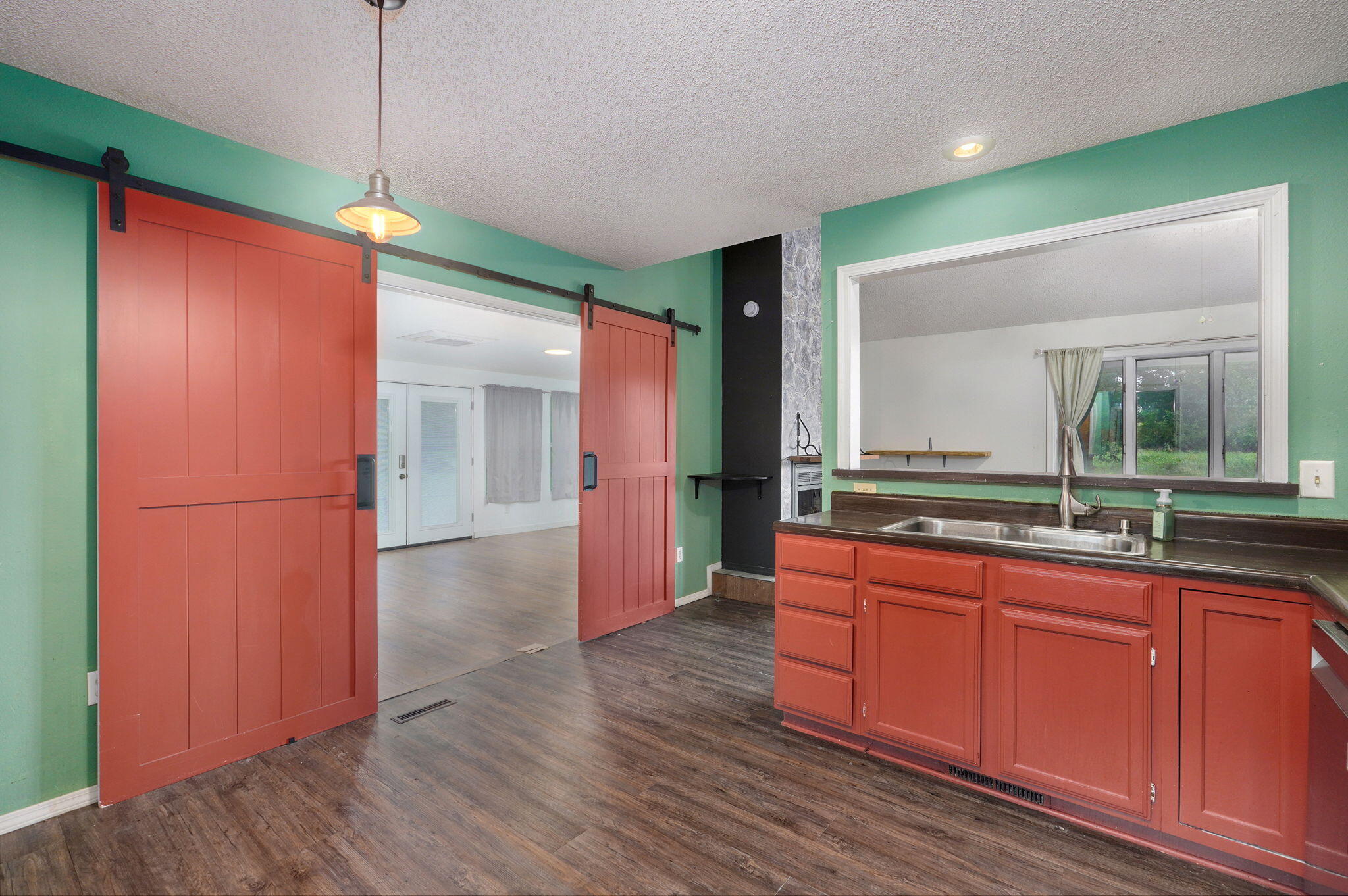 3457 West Lombard Street Property Photo 8