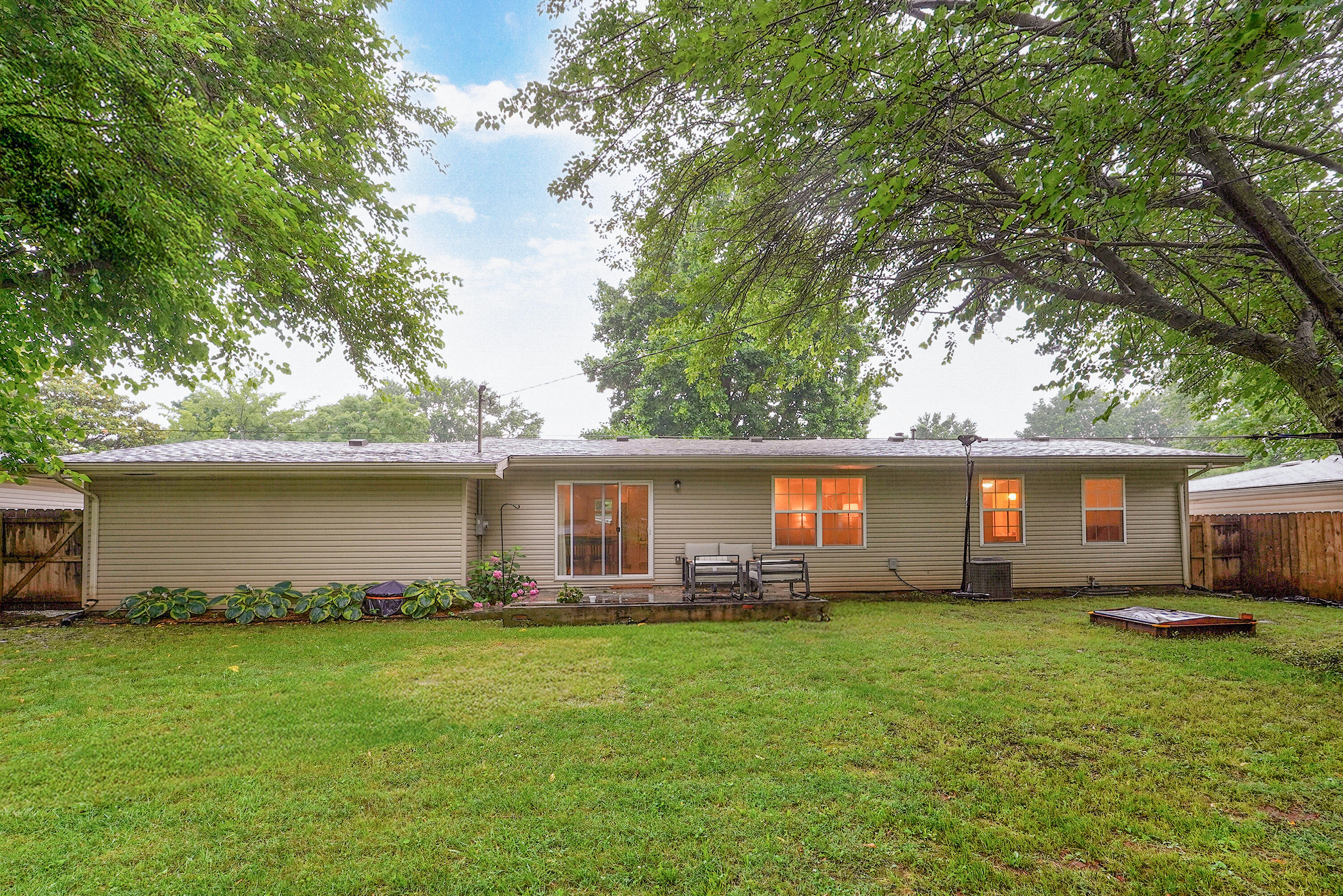 1035 East Edgewood Street Property Photo 26