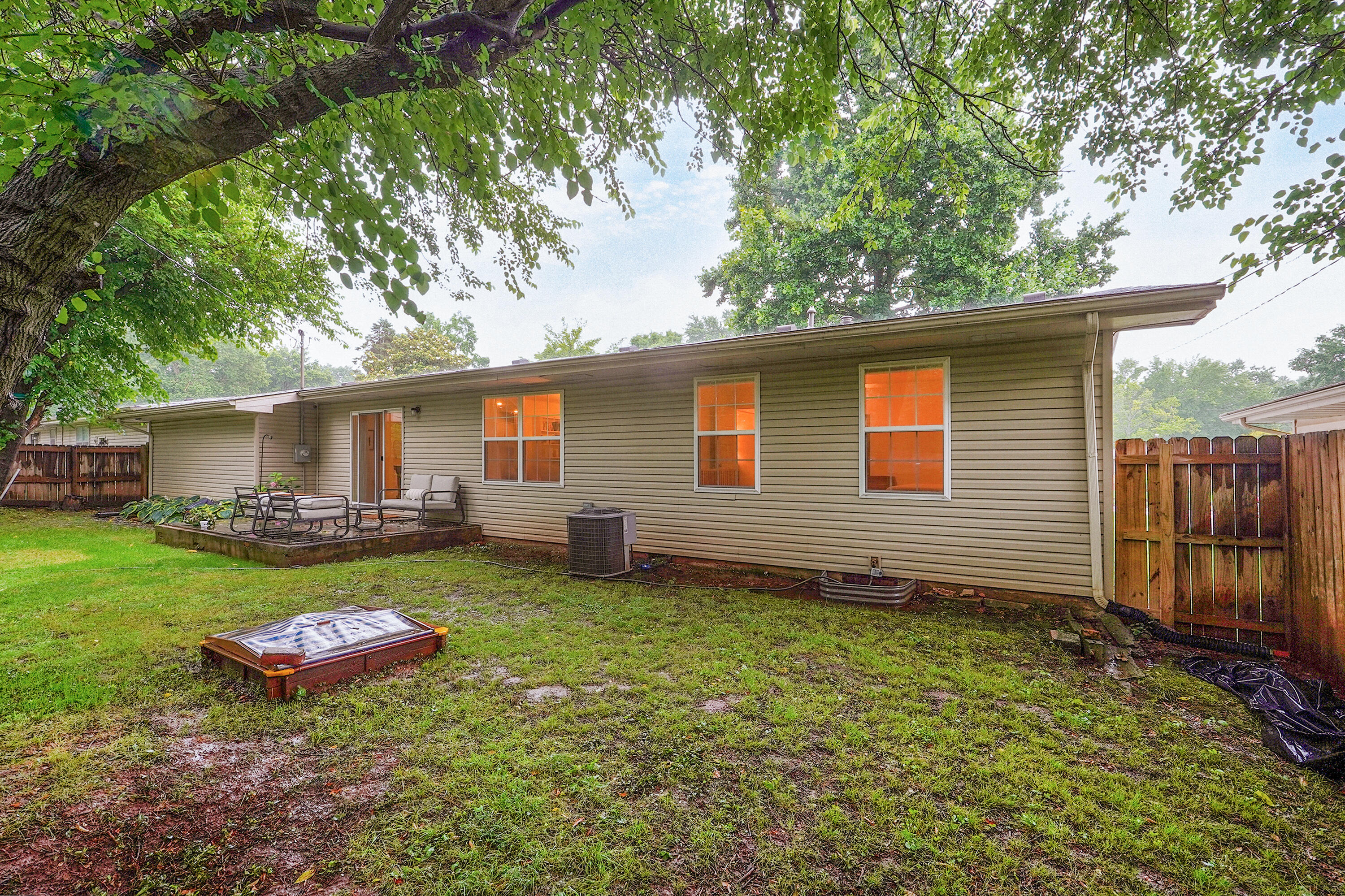 1035 East Edgewood Street Property Photo 27