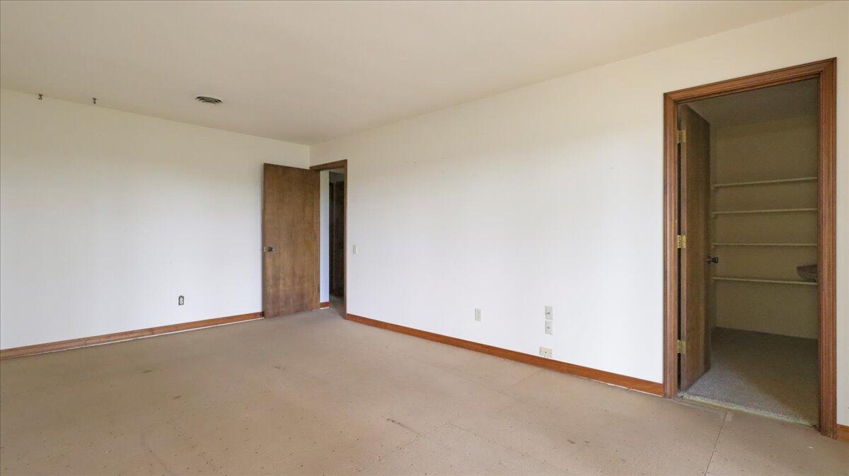 11076 County Road 6230 Property Photo 22