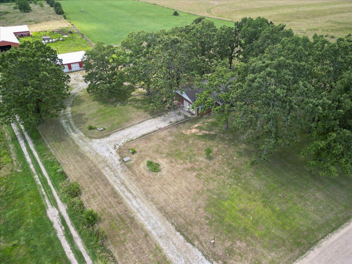11076 County Road 6230 Property Photo 29