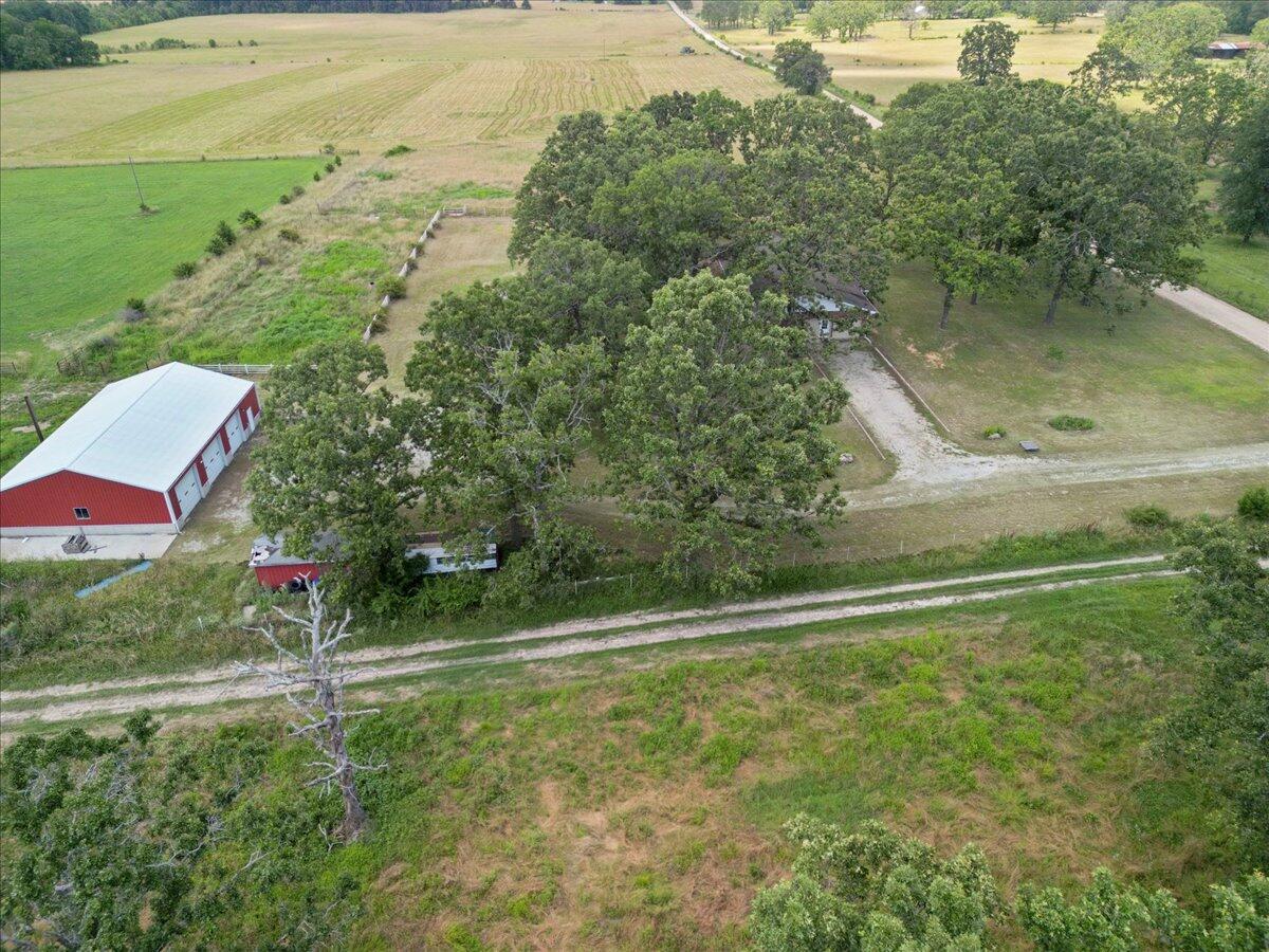 11076 County Road 6230 Property Photo 32