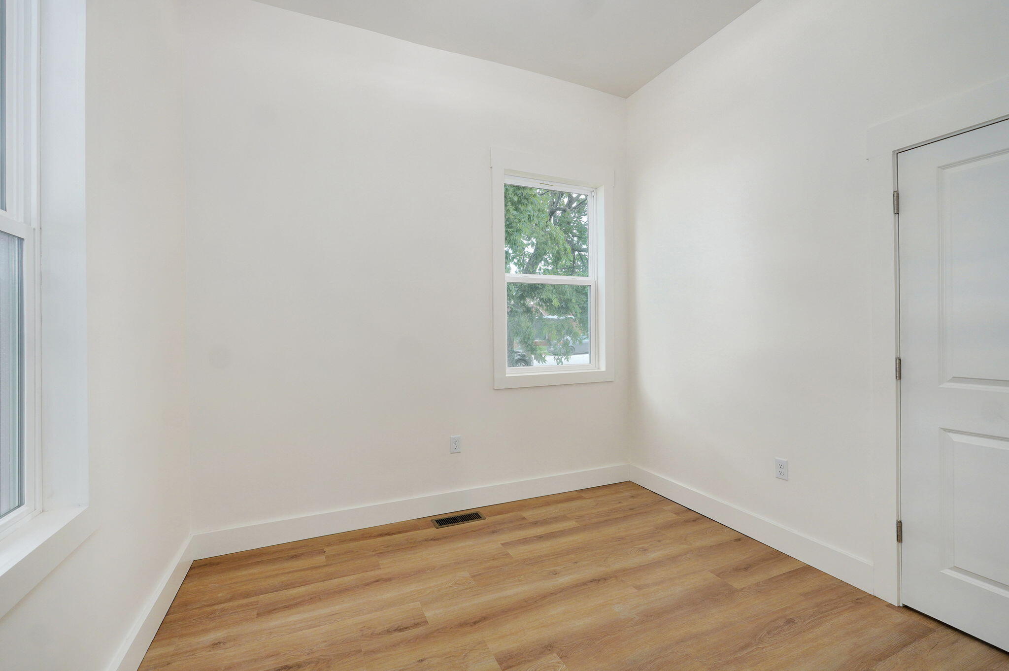 404 South Hickory Street Property Photo 17