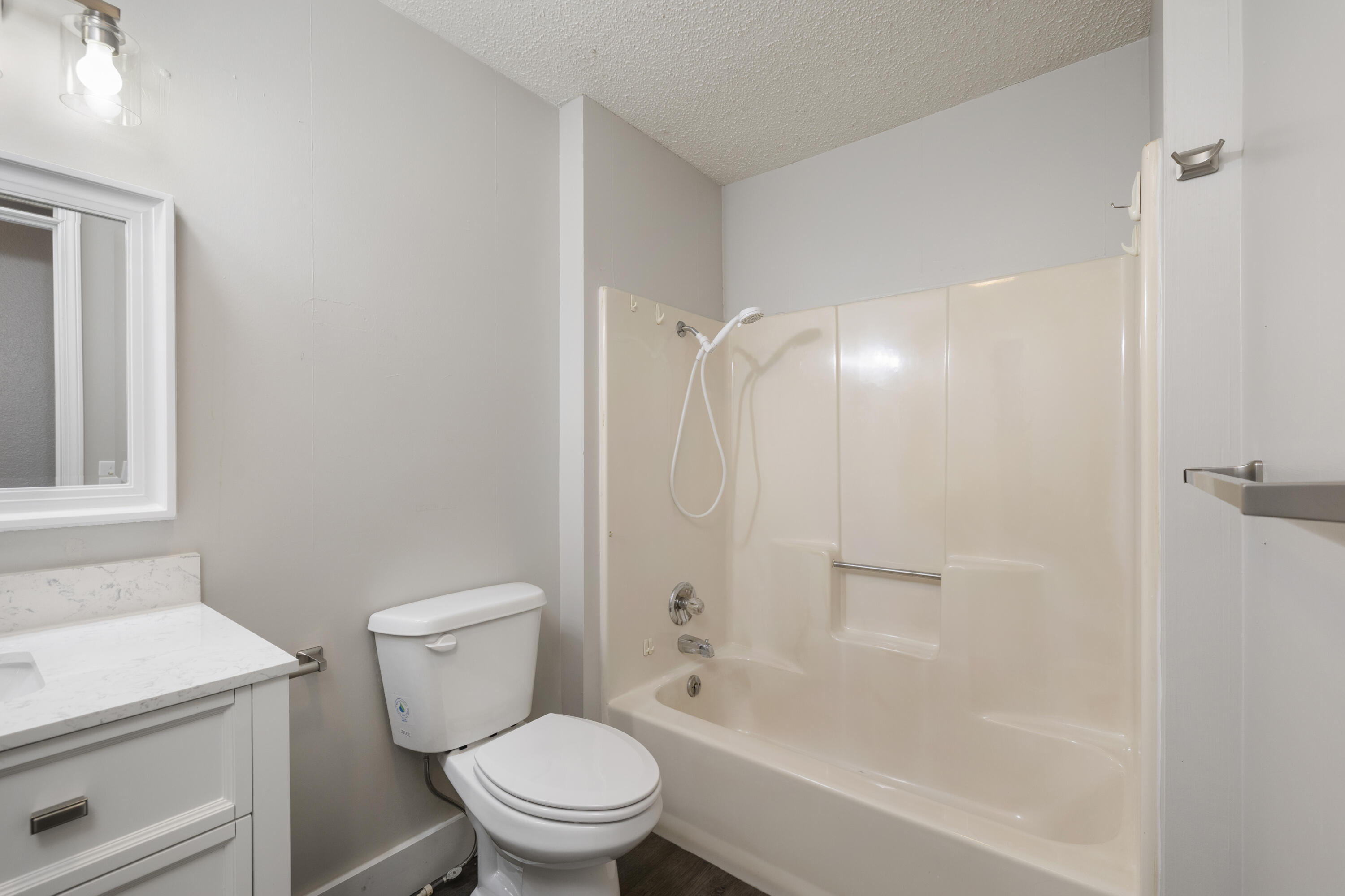 1015 North Hickory Street Property Photo 15