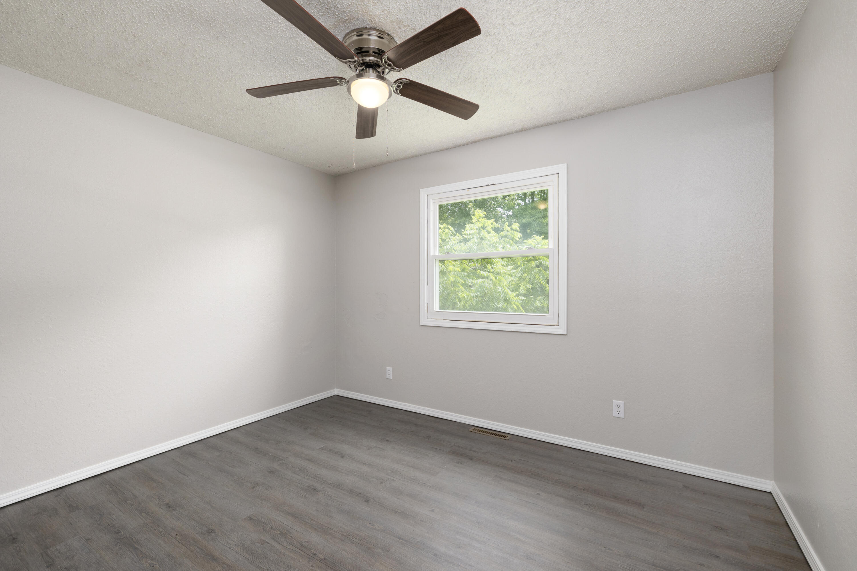 1015 North Hickory Street Property Photo 17
