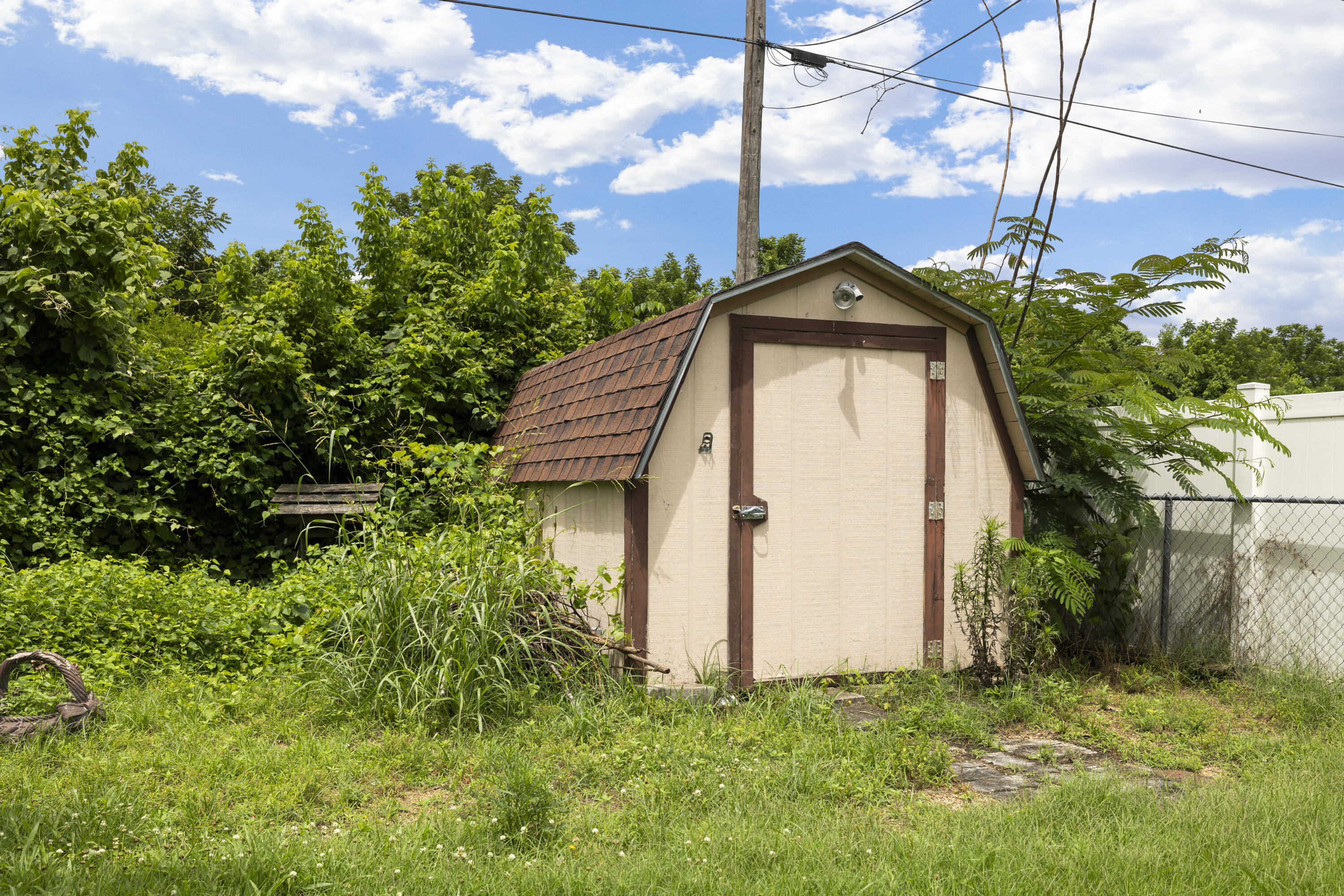 1015 North Hickory Street Property Photo 27