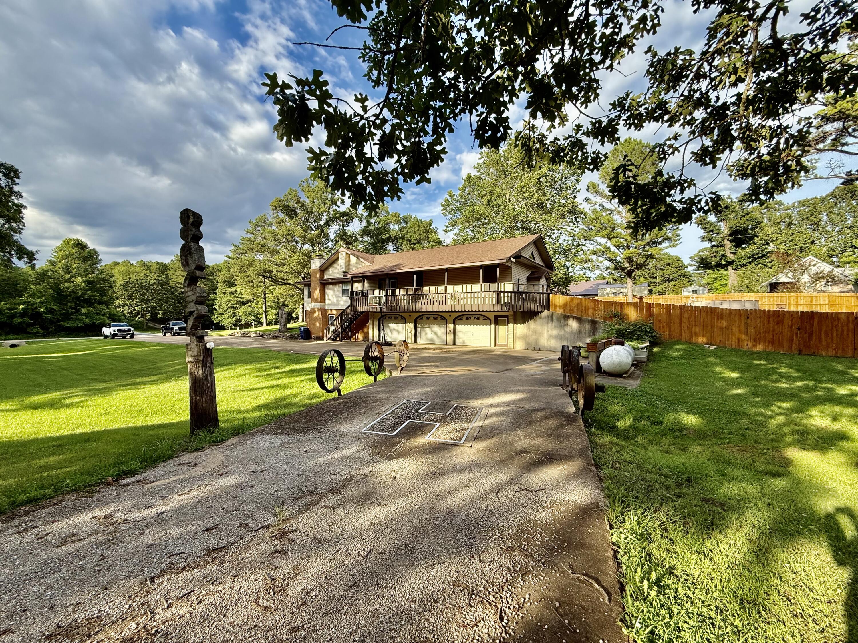 8062 Illinois Road Property Photo 3