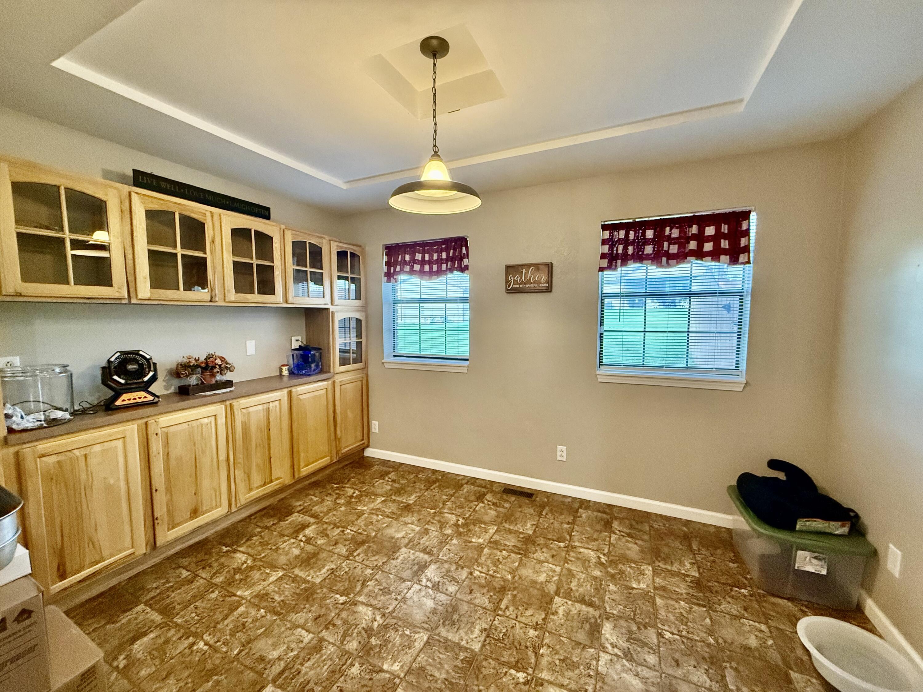 8062 Illinois Road Property Photo 8