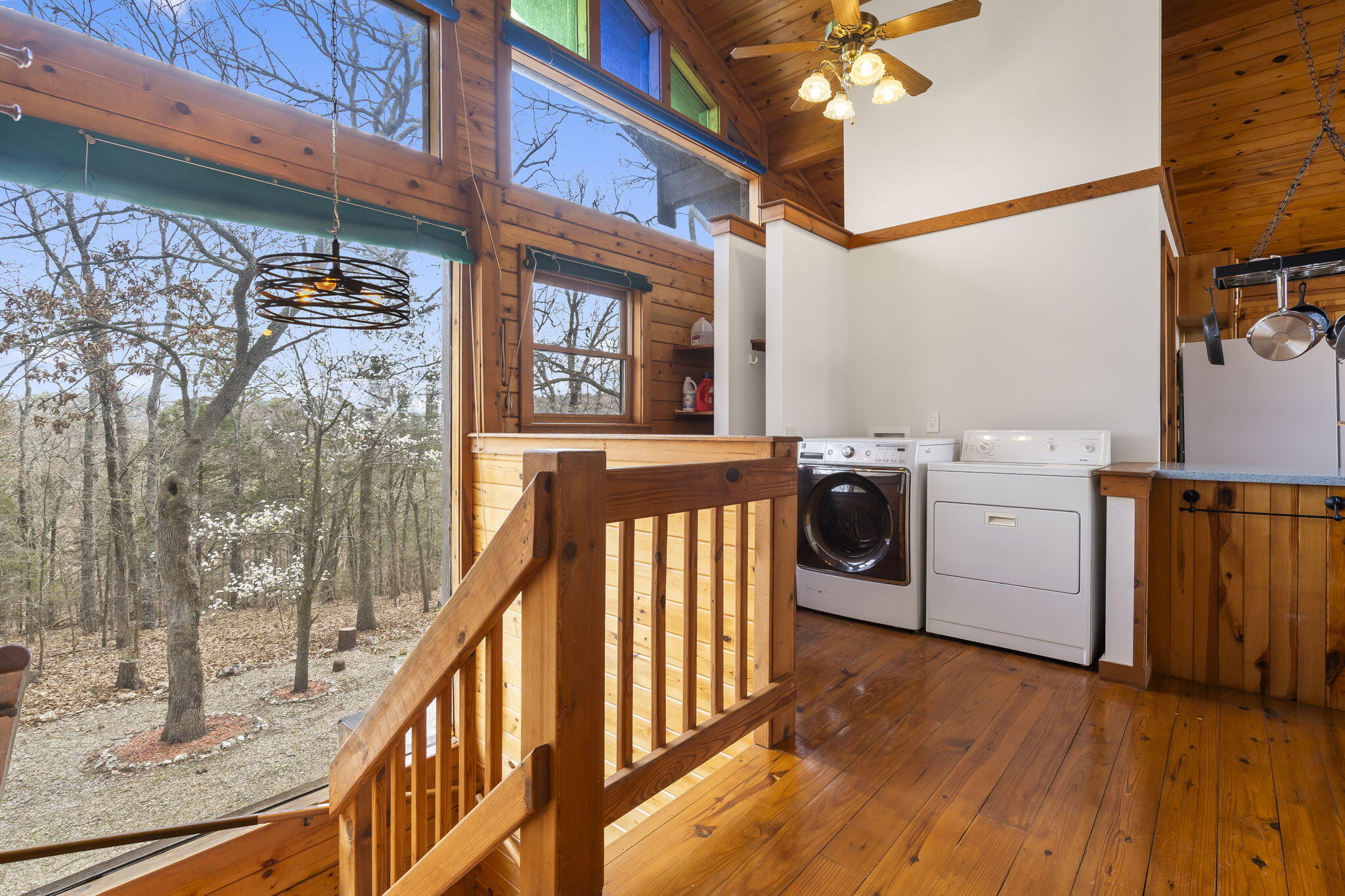 539 Thompson Lane Property Photo 11