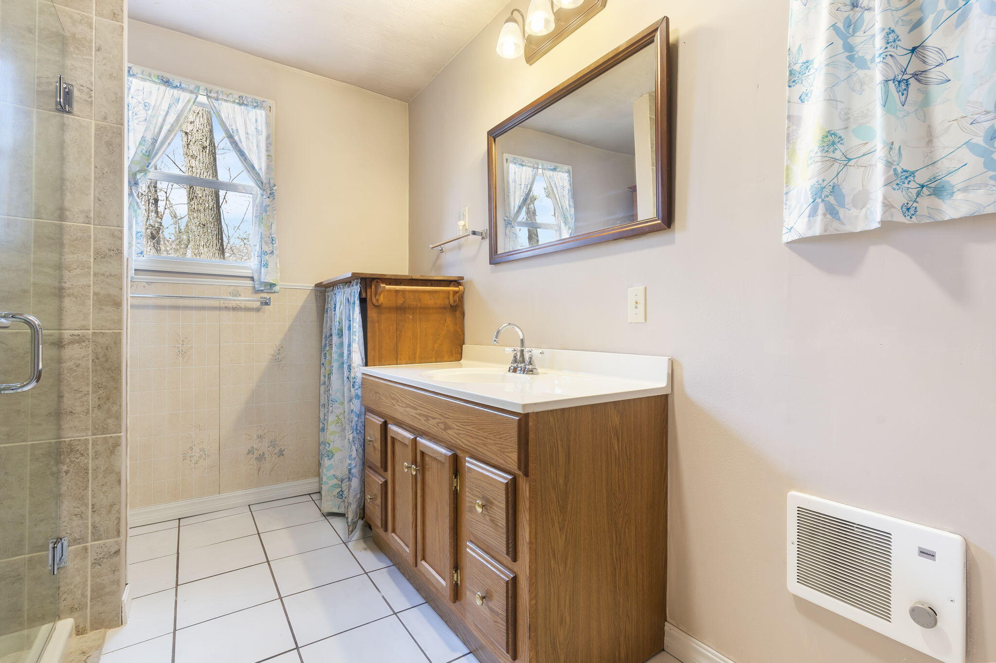 539 Thompson Lane Property Photo 31