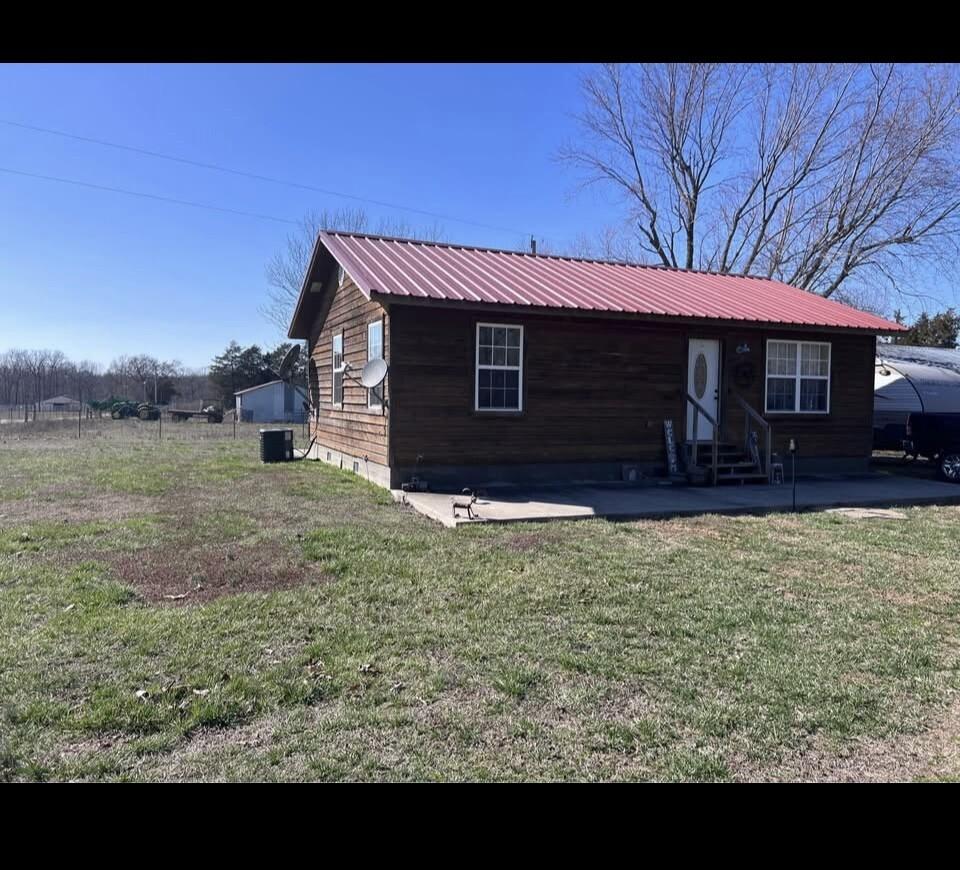 29217 Farm Road 1065 Property Photo 1