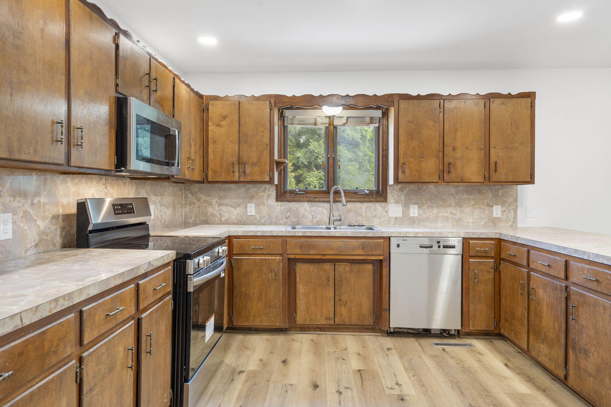 294 Buzzard Cove Property Photo 11