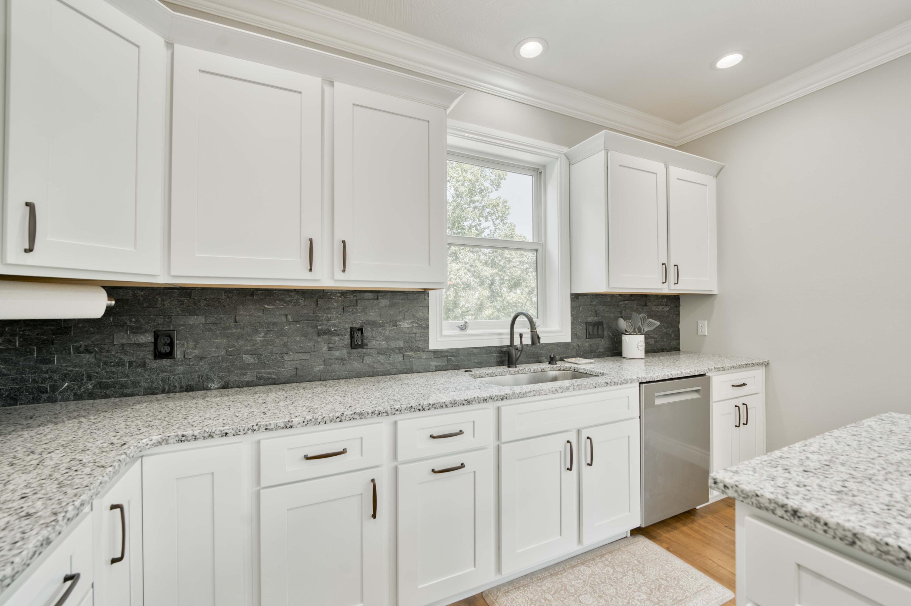 317 Parkview Drive Property Photo 17