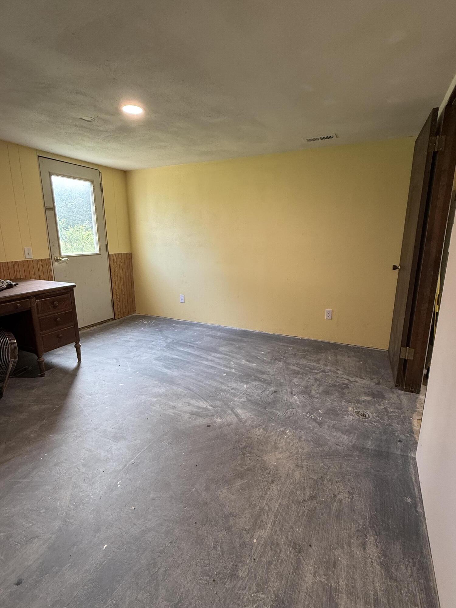 14585 Highway Aw Property Photo 20