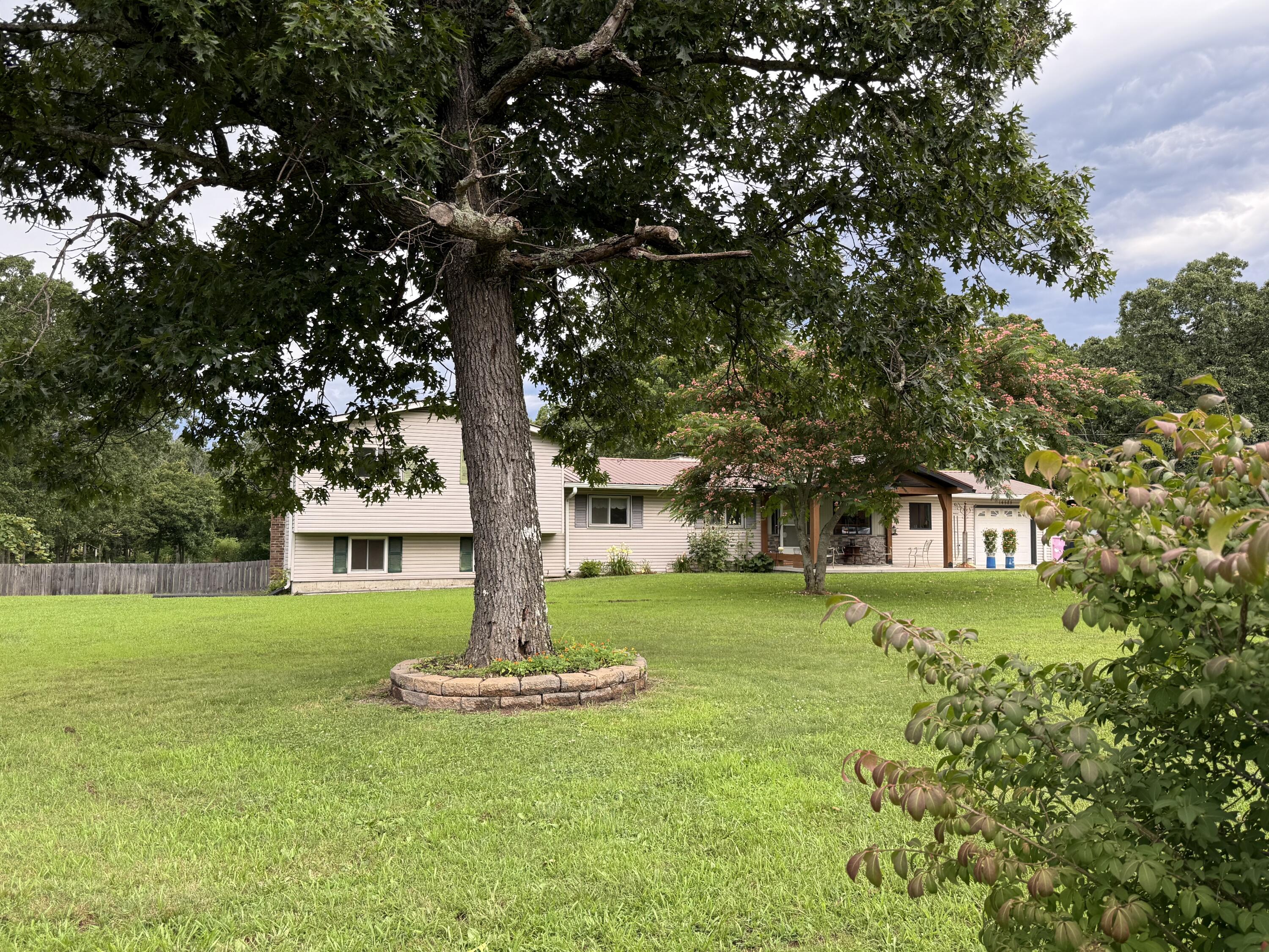 14585 Highway Aw Property Photo 32