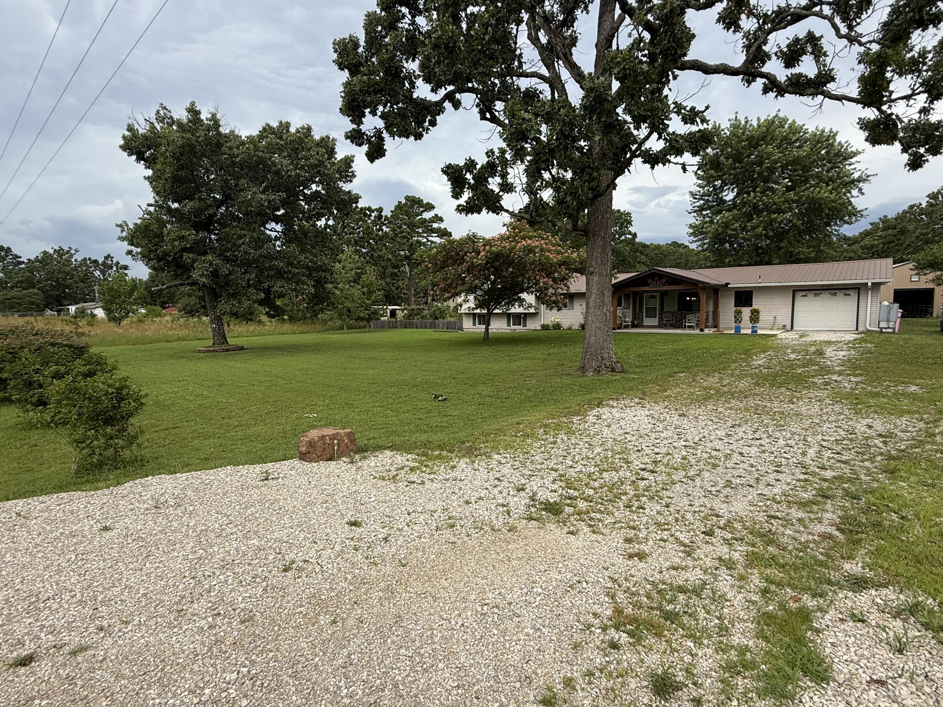 14585 Highway Aw Property Photo 37