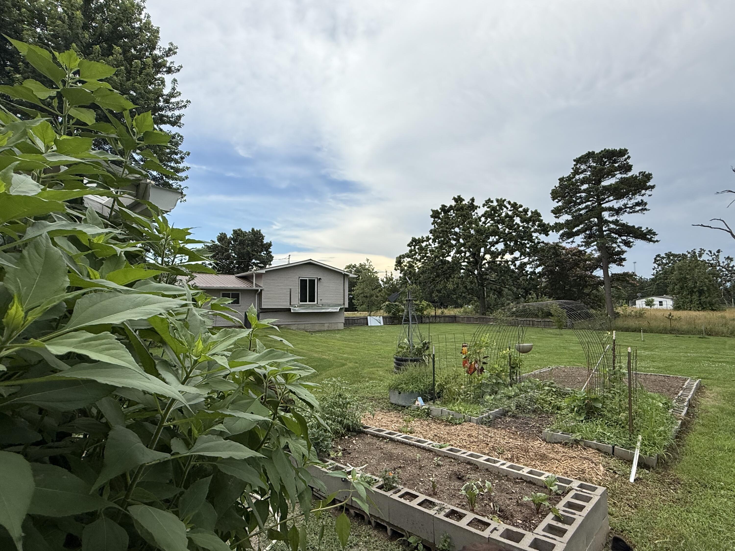 14585 Highway Aw Property Photo 47