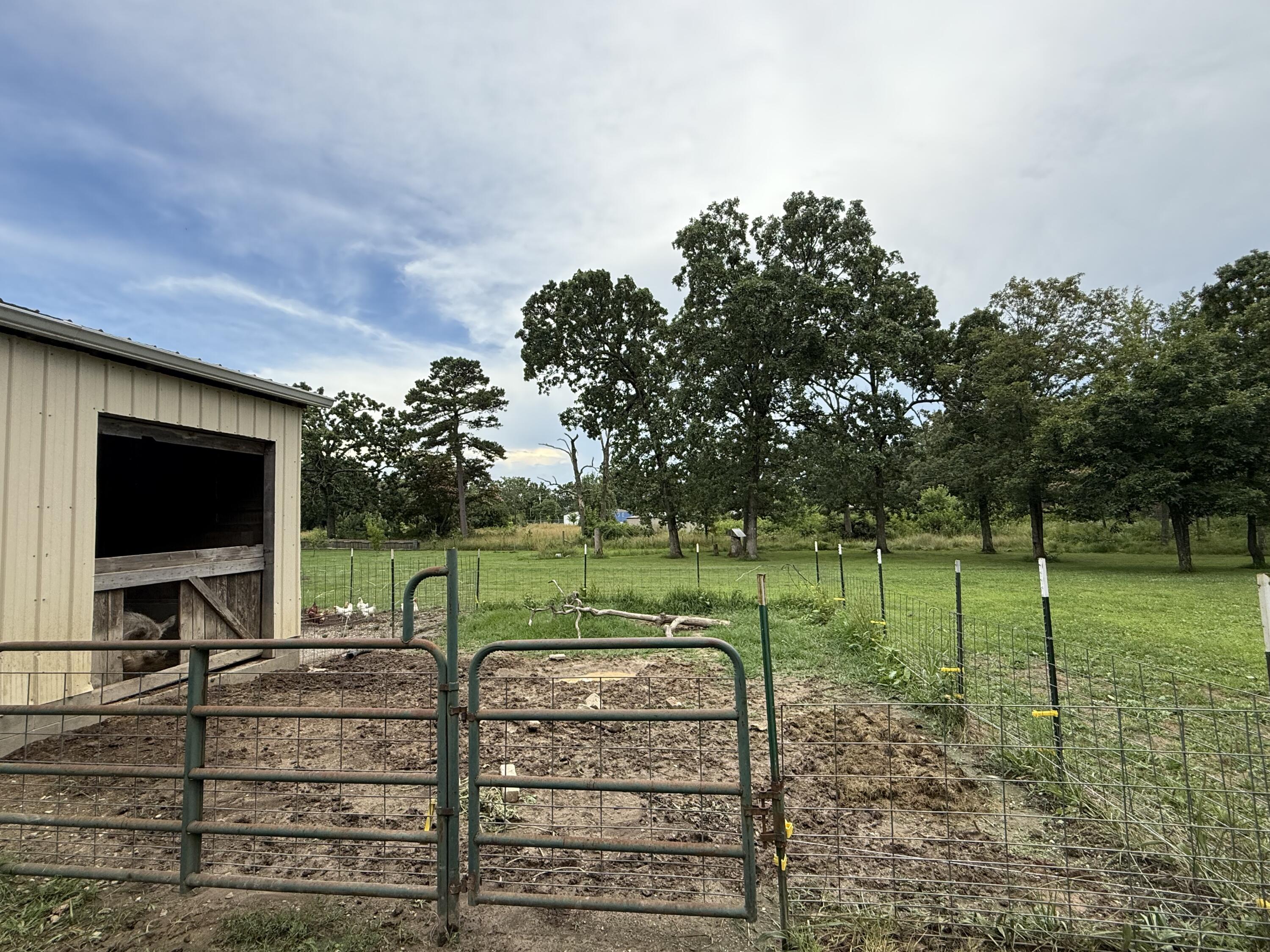 14585 Highway Aw Property Photo 56