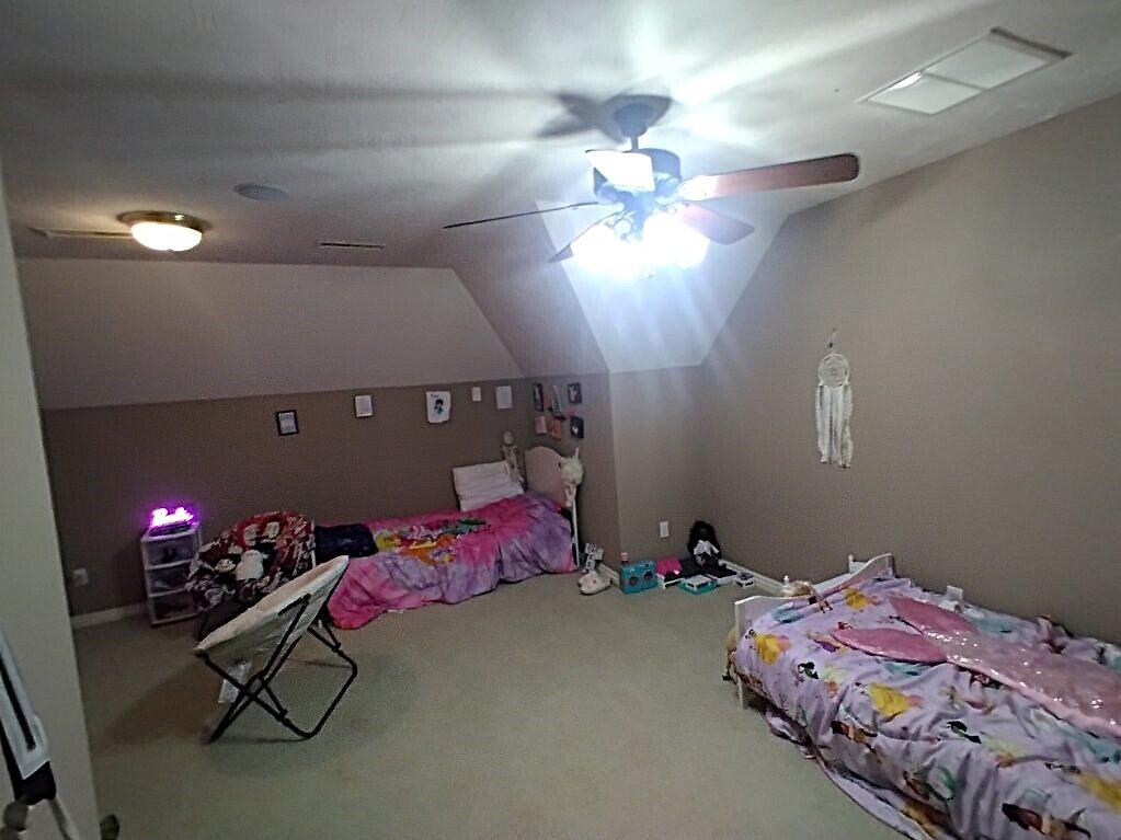 840 Troy Avenue Property Photo 25