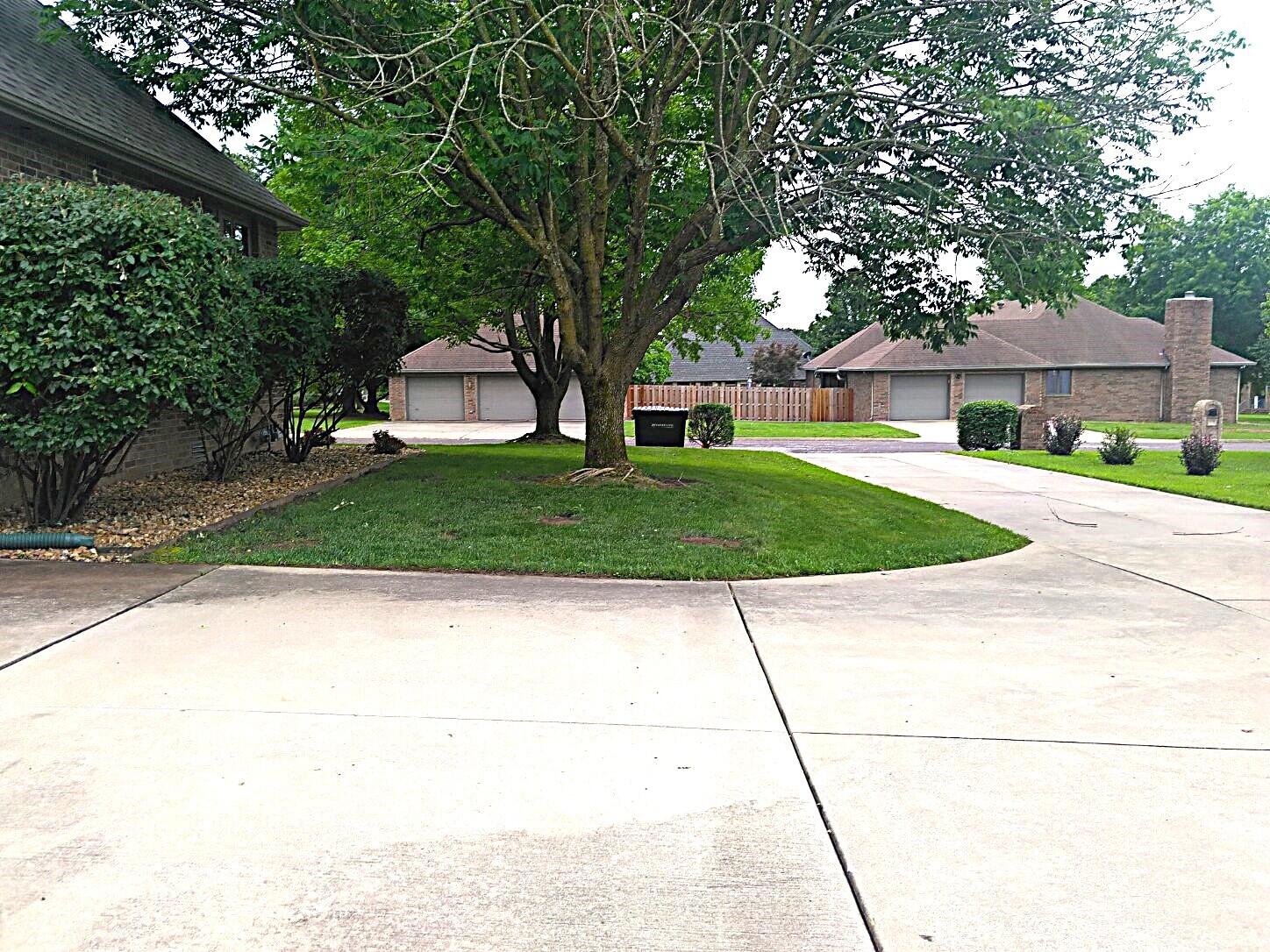 840 Troy Avenue Property Photo 33