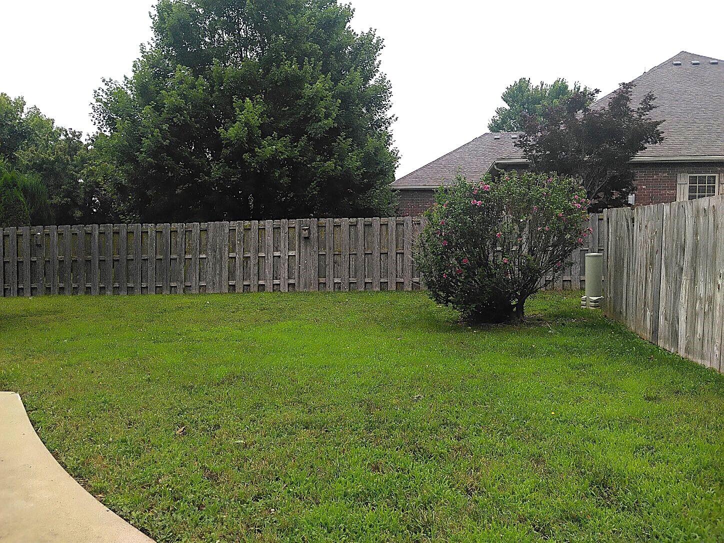 840 Troy Avenue Property Photo 34