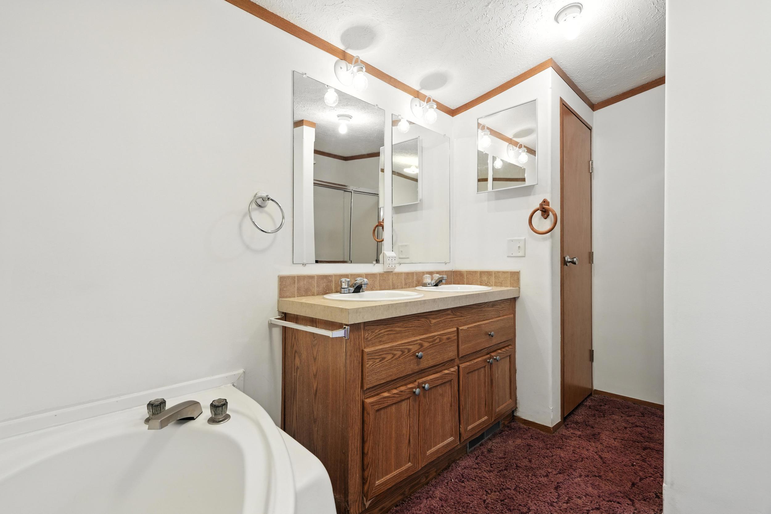 275 Molly Lane Property Photo 22